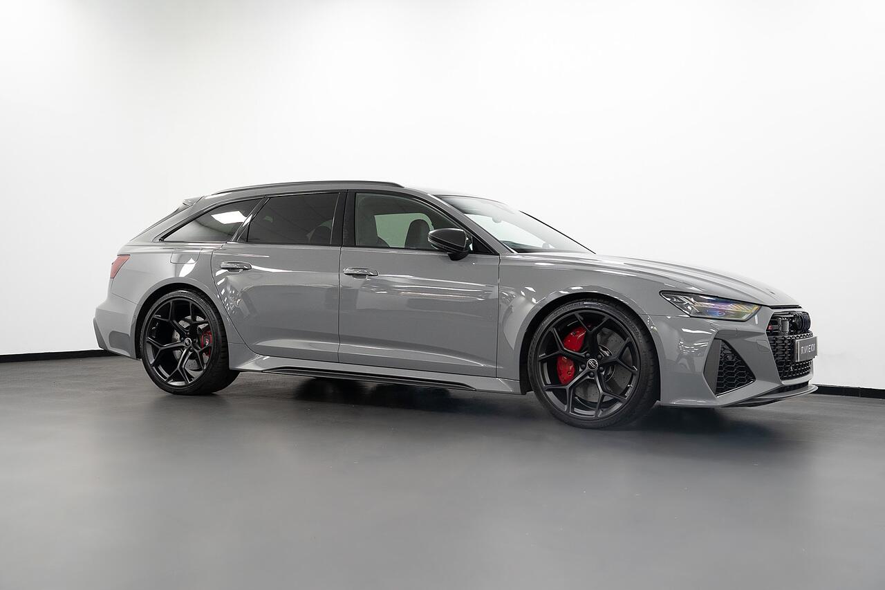 Audi RS6 view 33