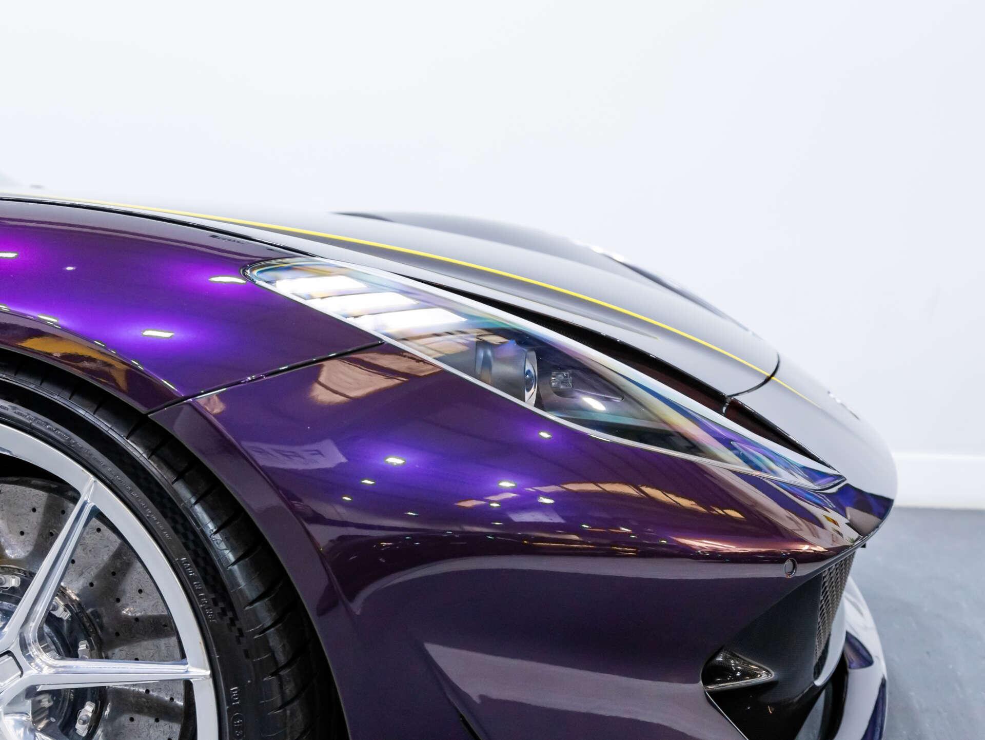 Ferrari 812 view 87