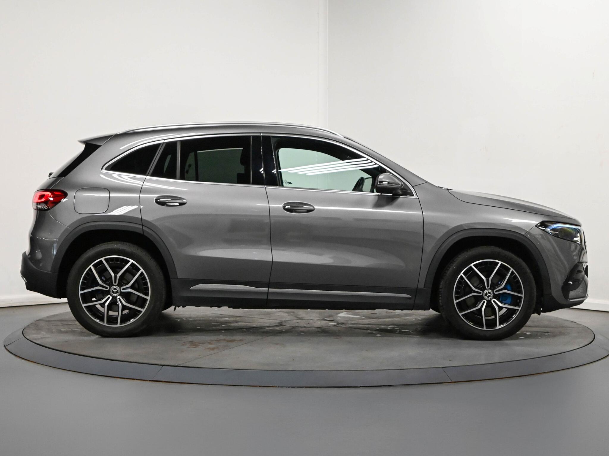 Mercedes-Benz Eqa view 24