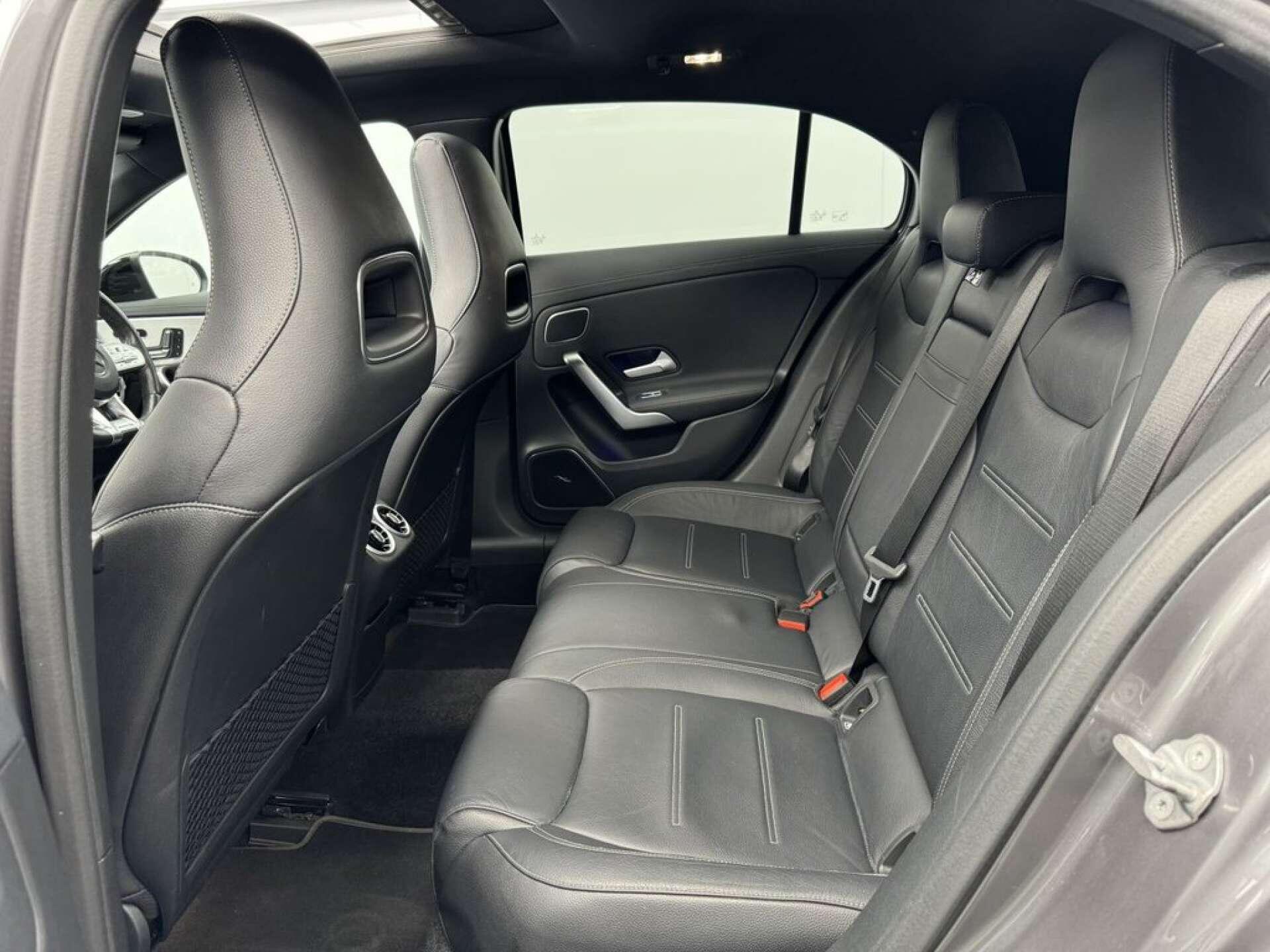 Mercedes-Benz A Class view 28