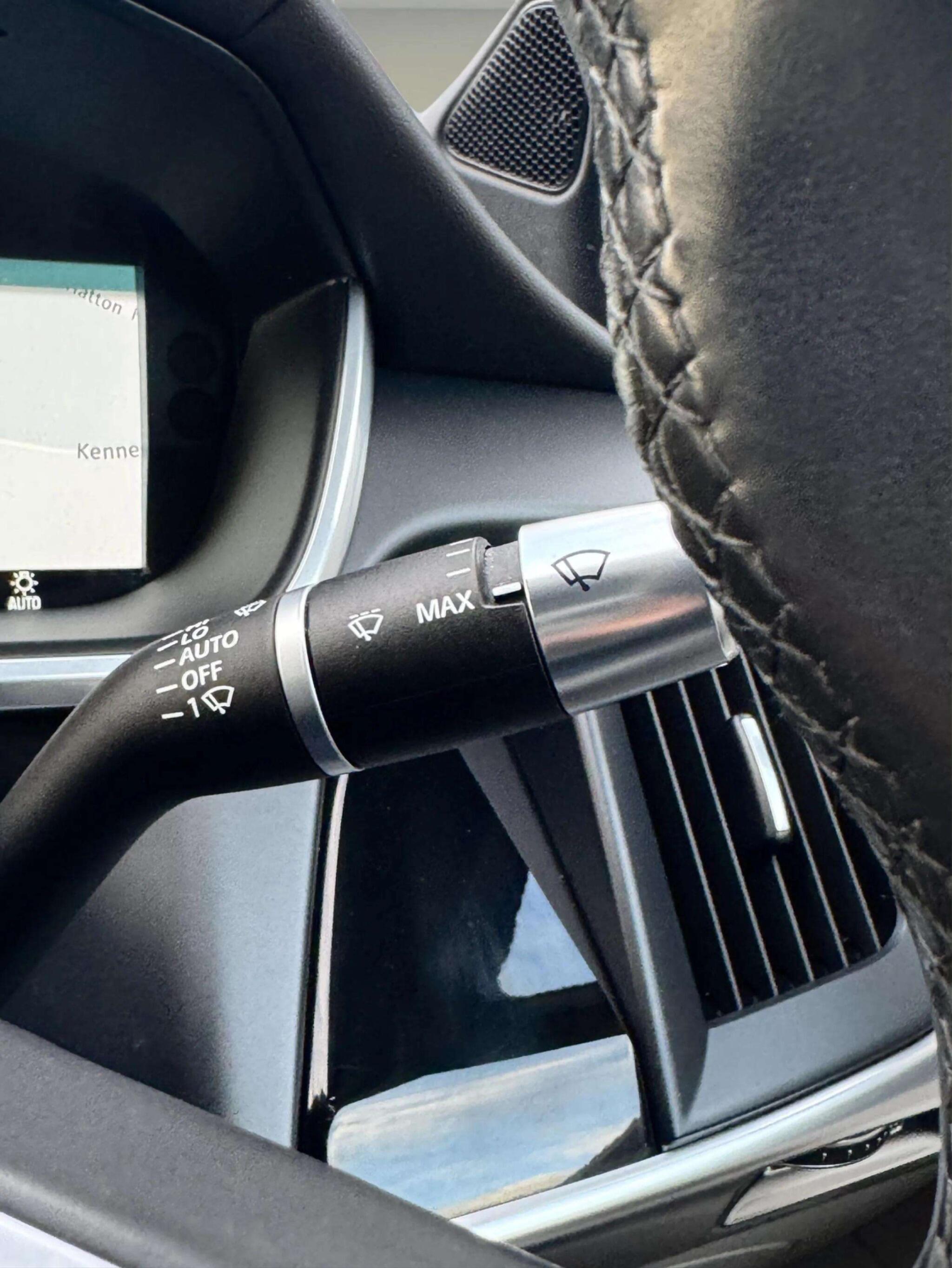Jaguar I-Pace view 51