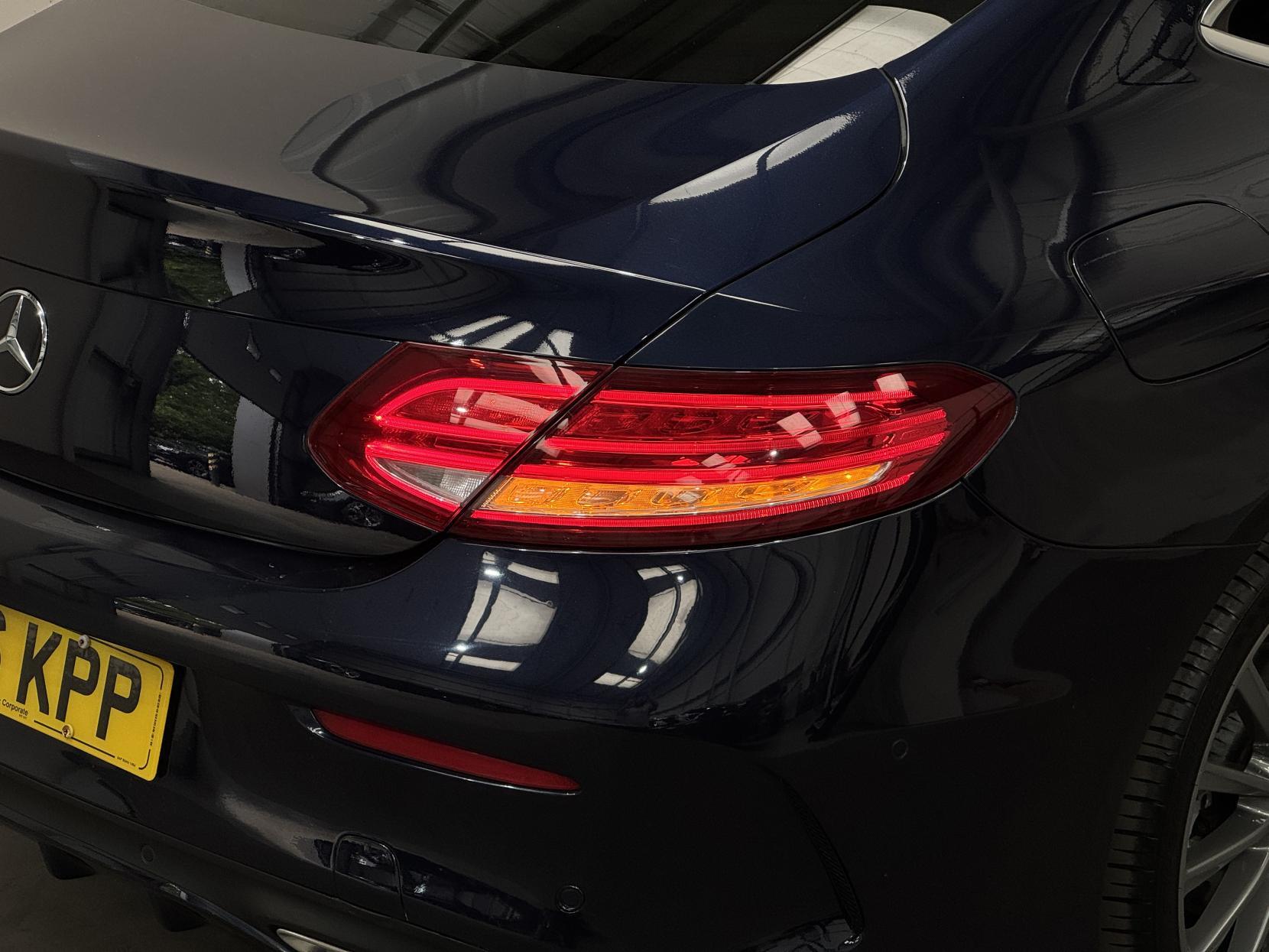 Mercedes-Benz C Class view 15