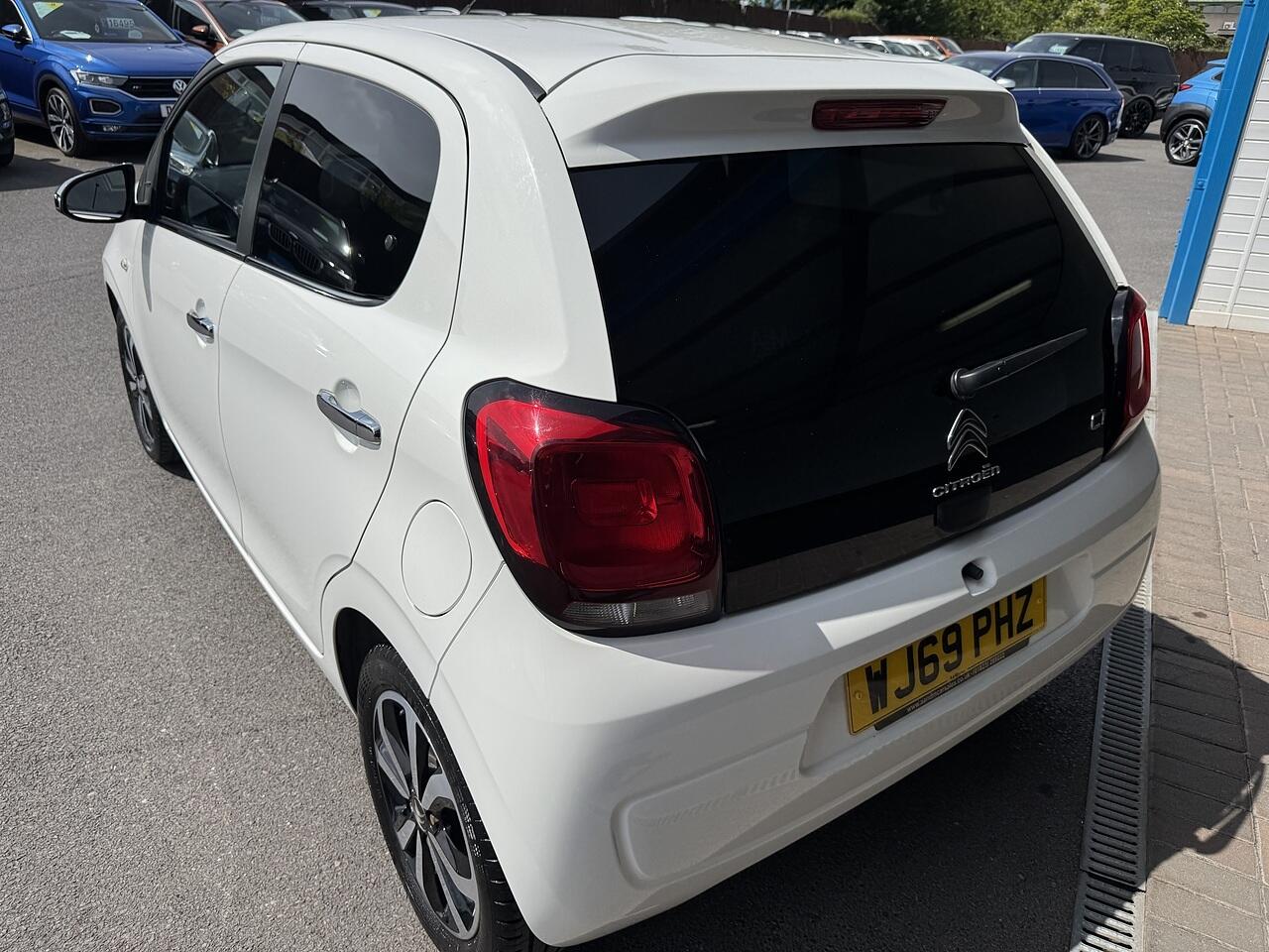 Citroen C1 view 7