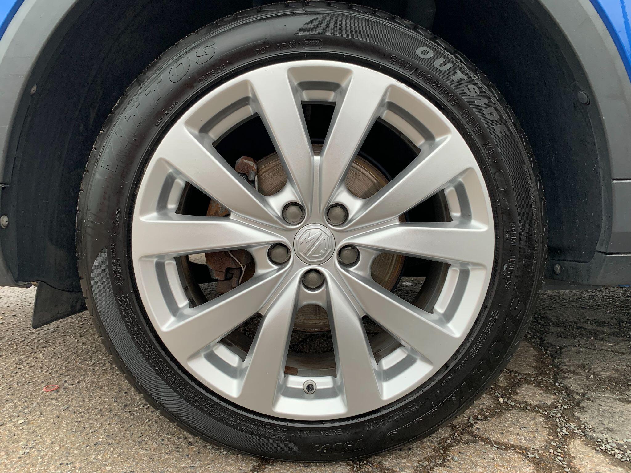 MG MG ZS view 39