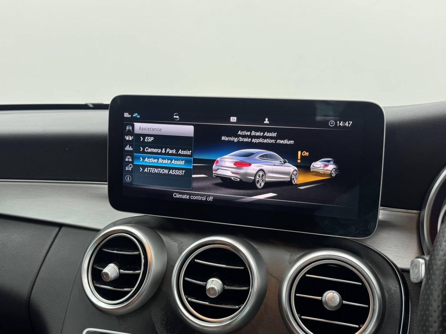 Mercedes-Benz C-Class view 42