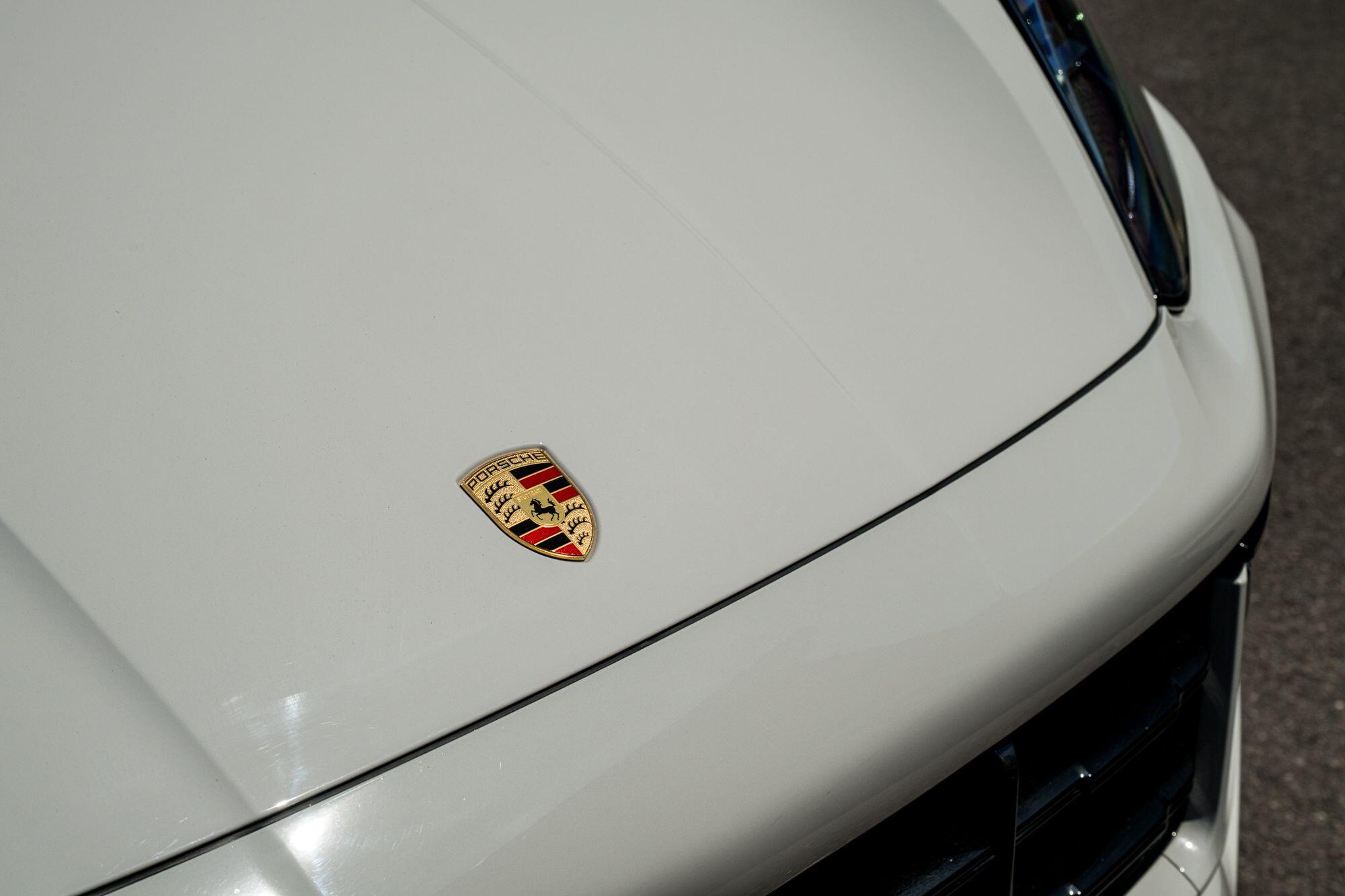 Porsche Cayenne view 11