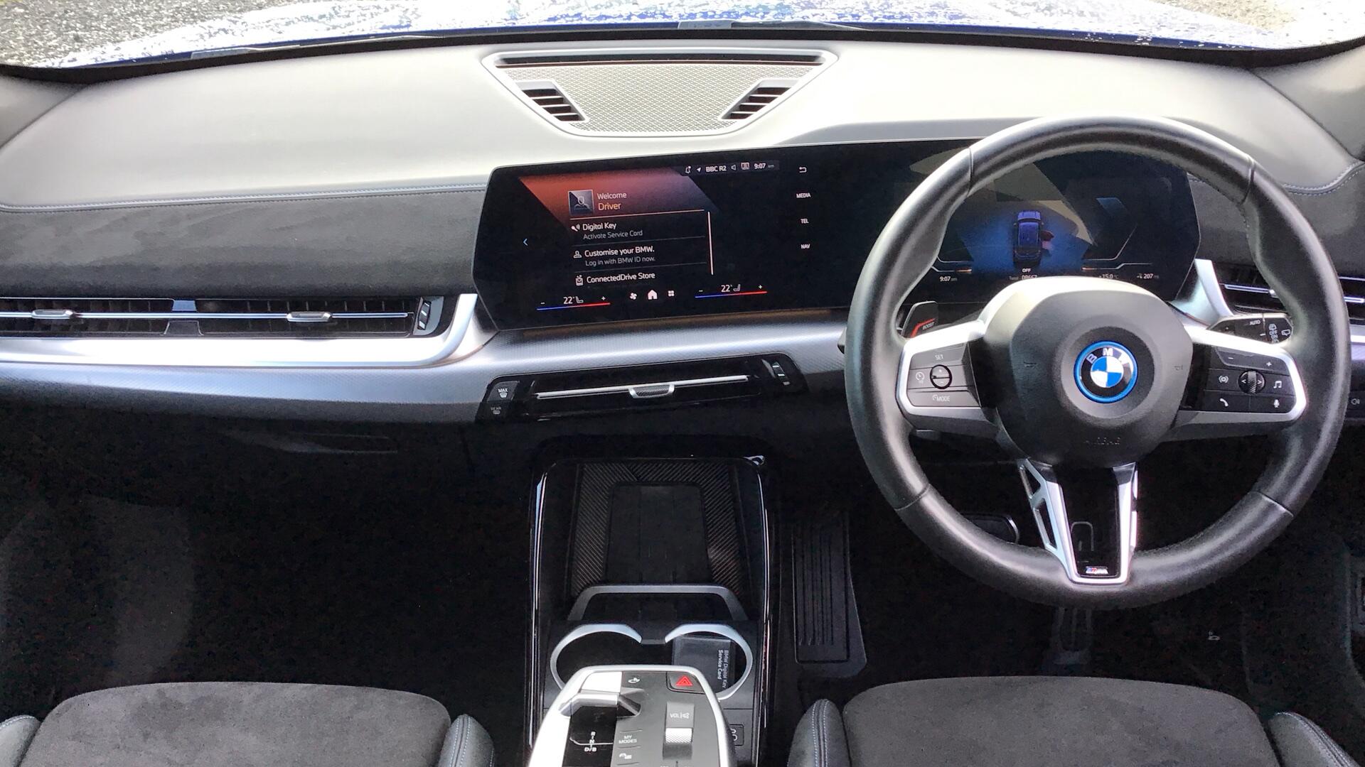 BMW iX1 view 4