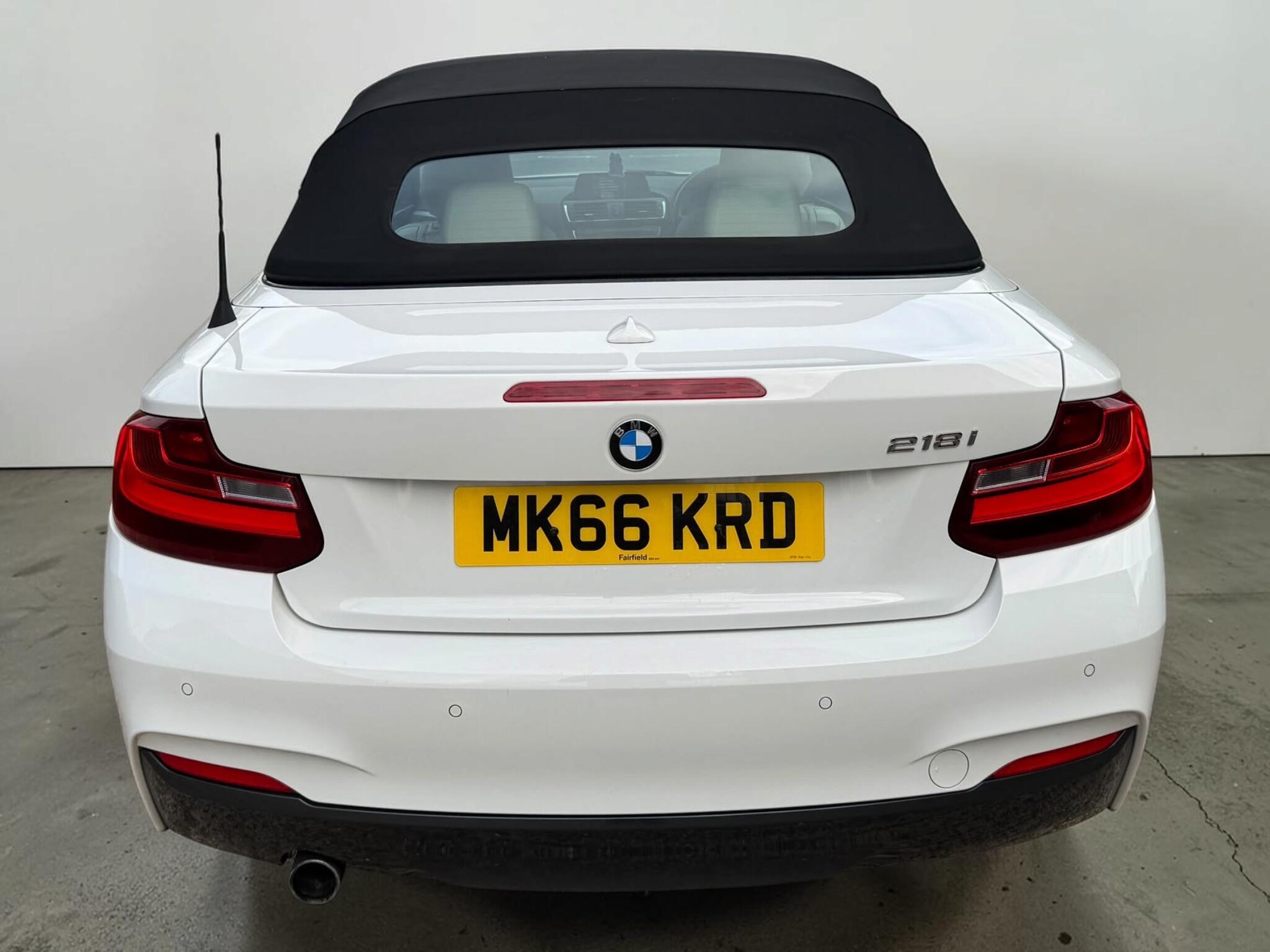 BMW 2 Series view 10