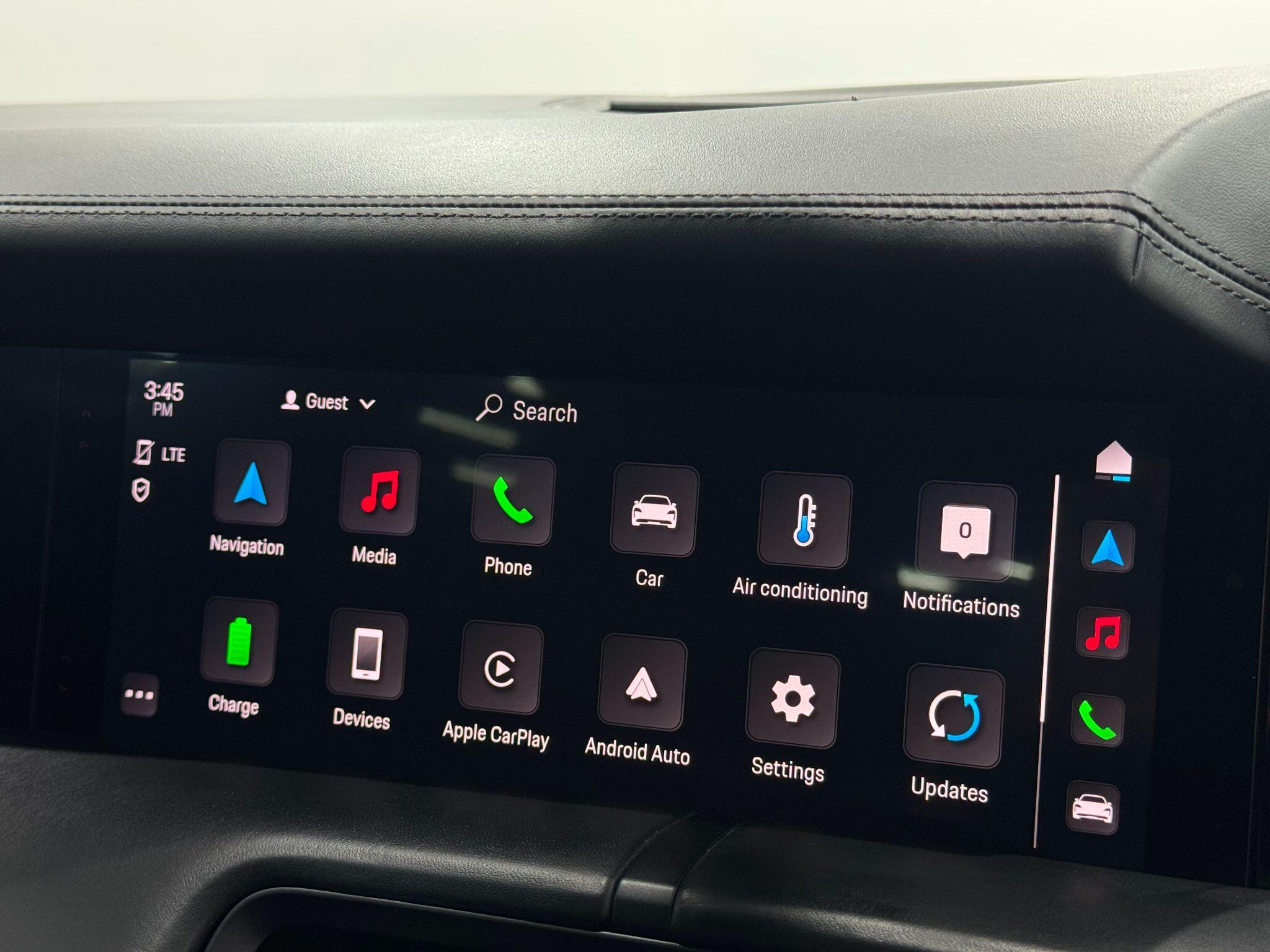 Porsche Taycan view 30