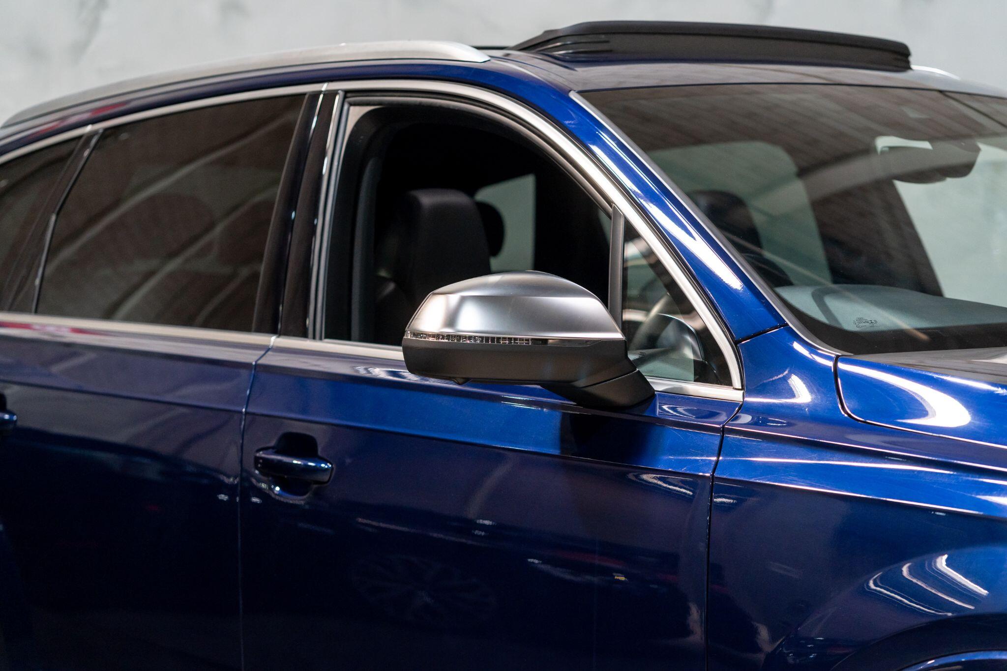 Audi SQ7 view 42