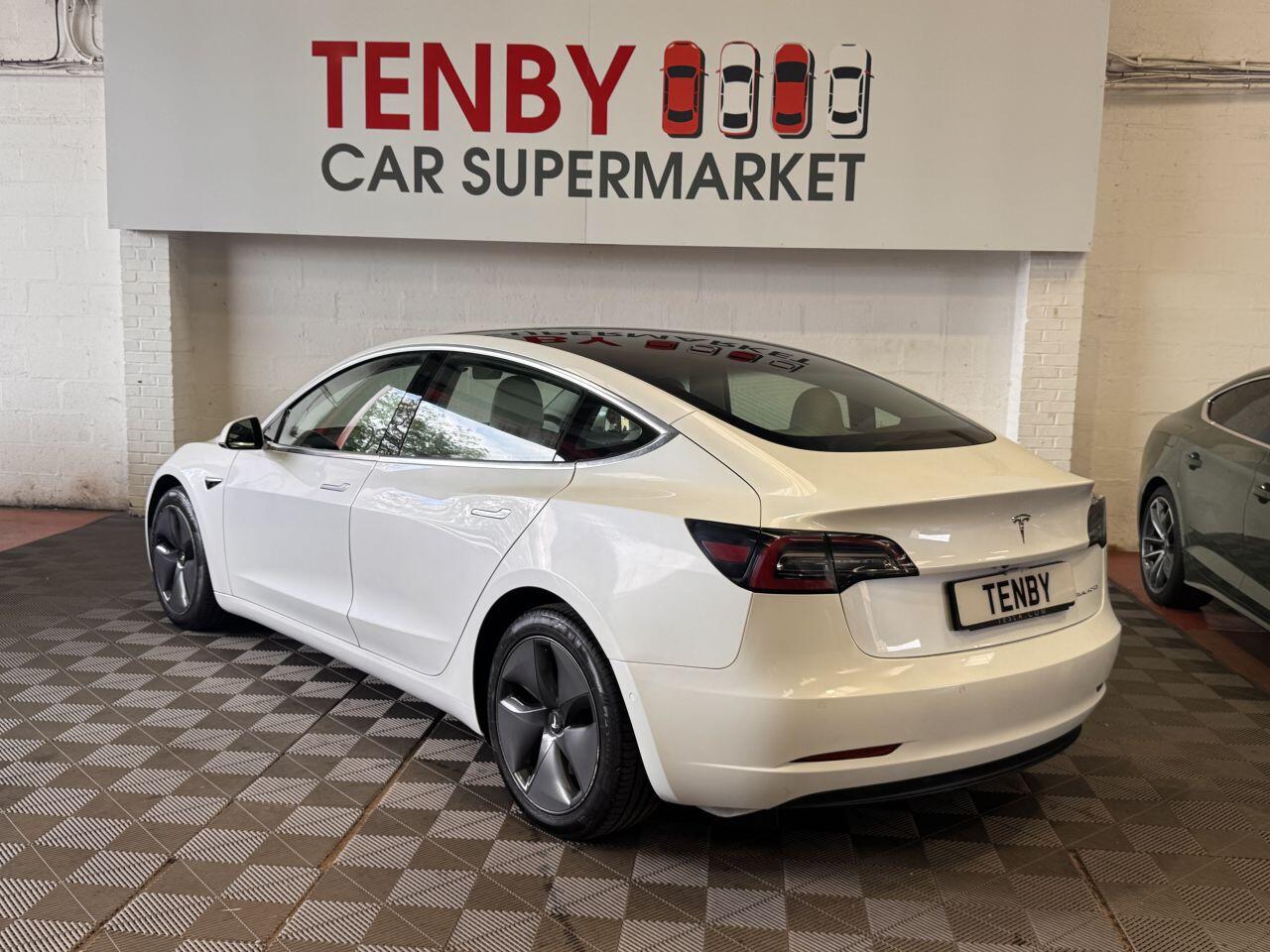 Tesla Model 3 view 7