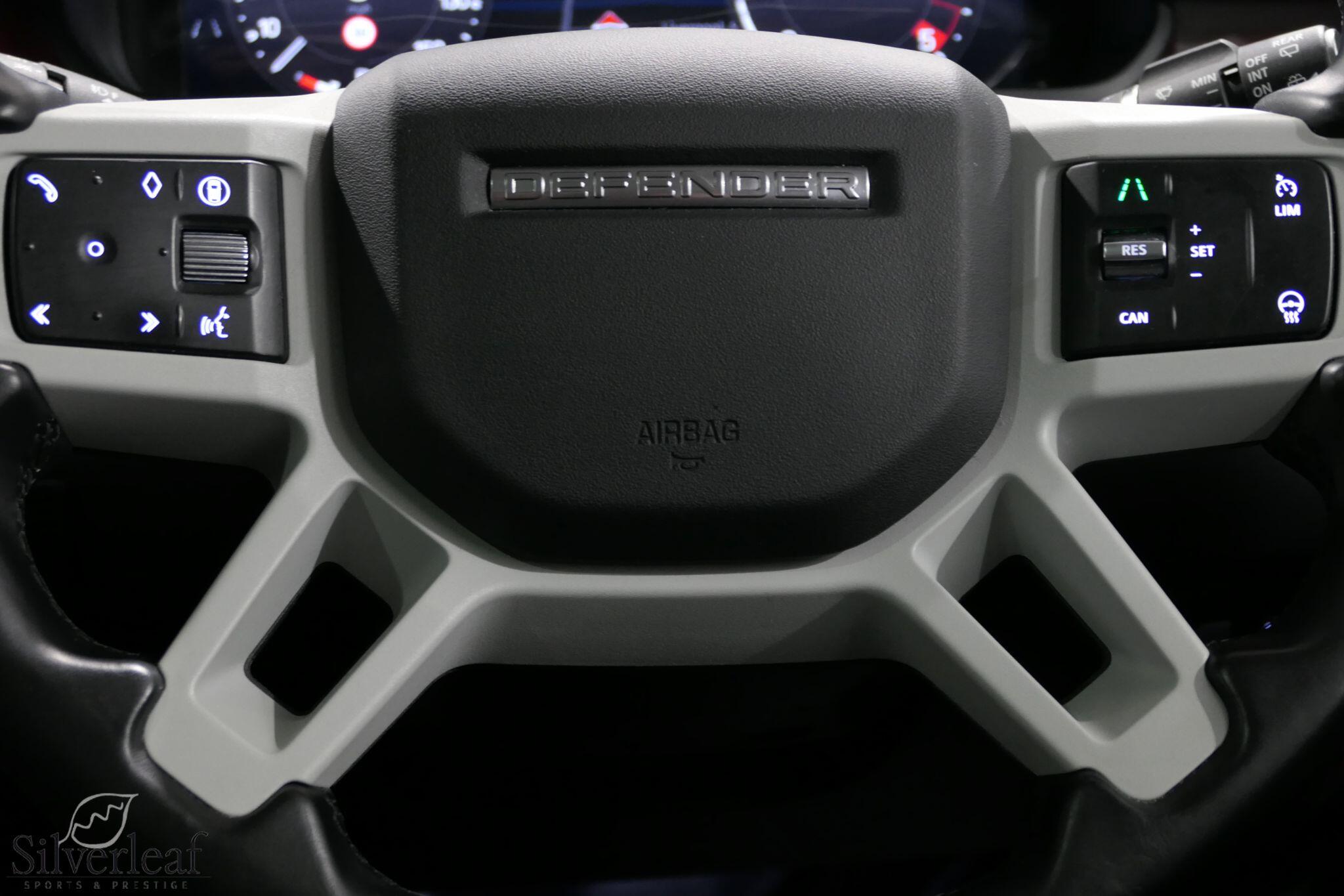 Land Rover Defender view 15