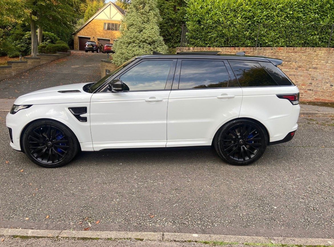 2017 Land Rover Range Rover Sport image 10