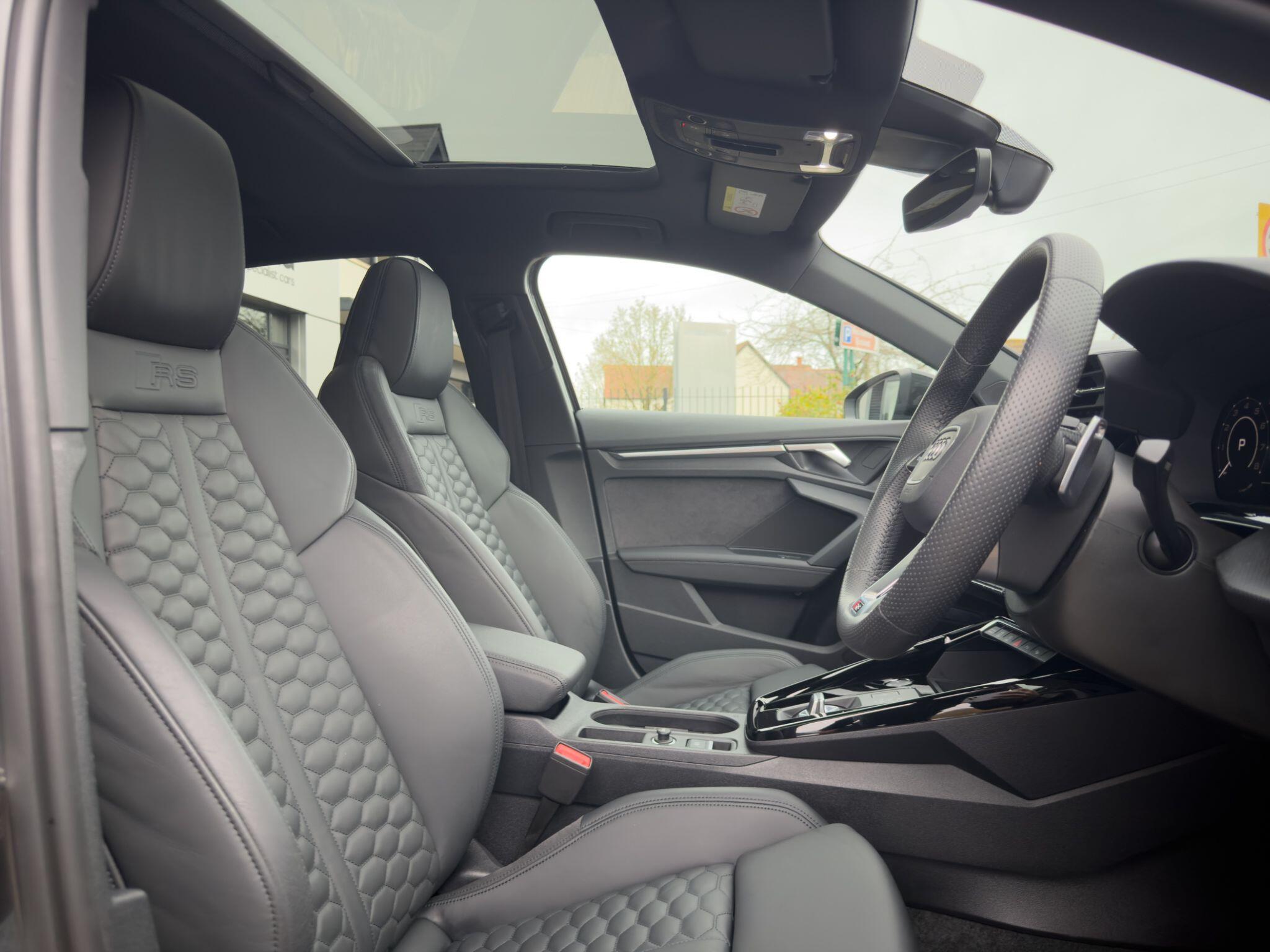 Audi Audi RS3 view 14
