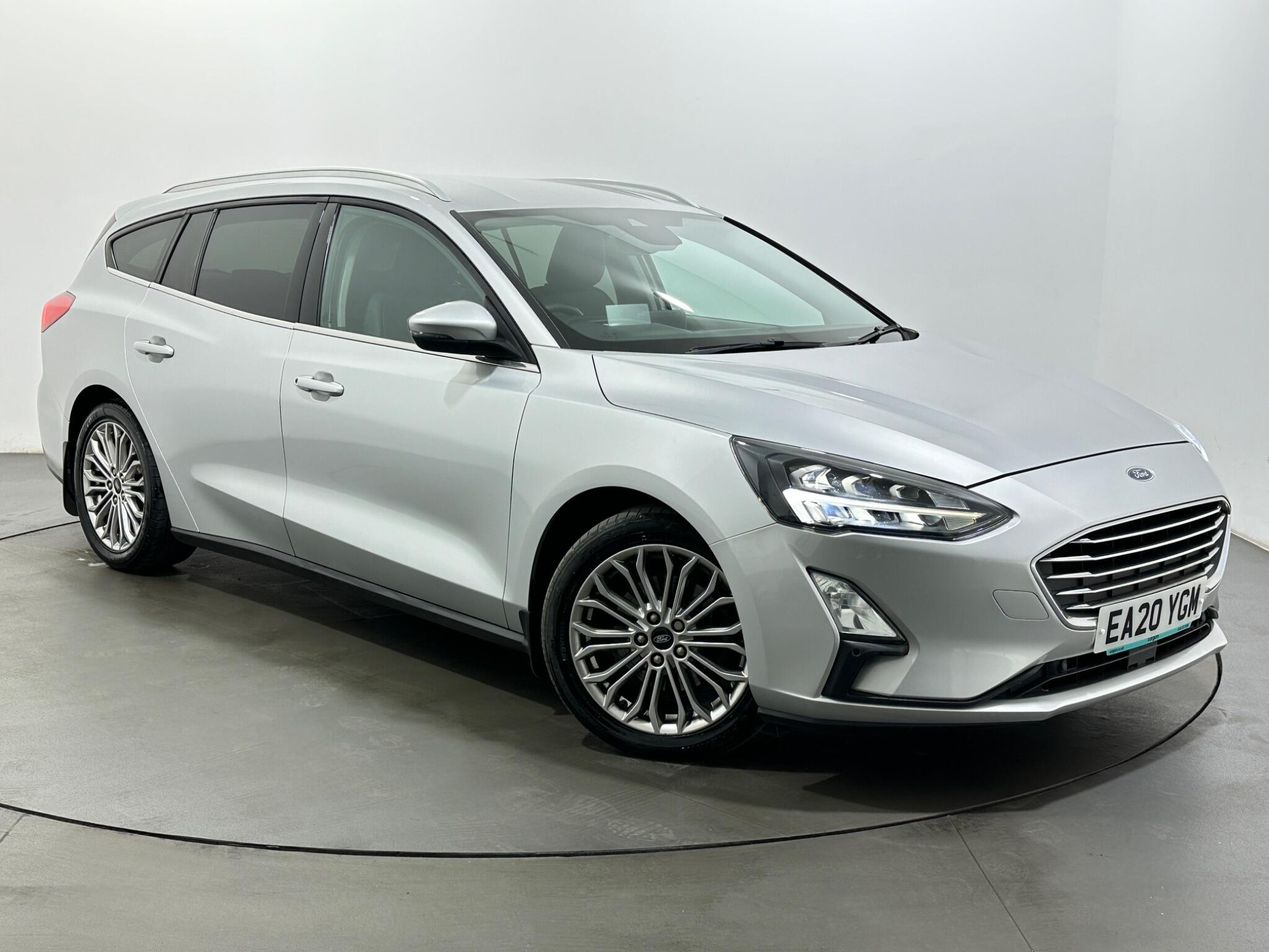 Ford Focus view 53