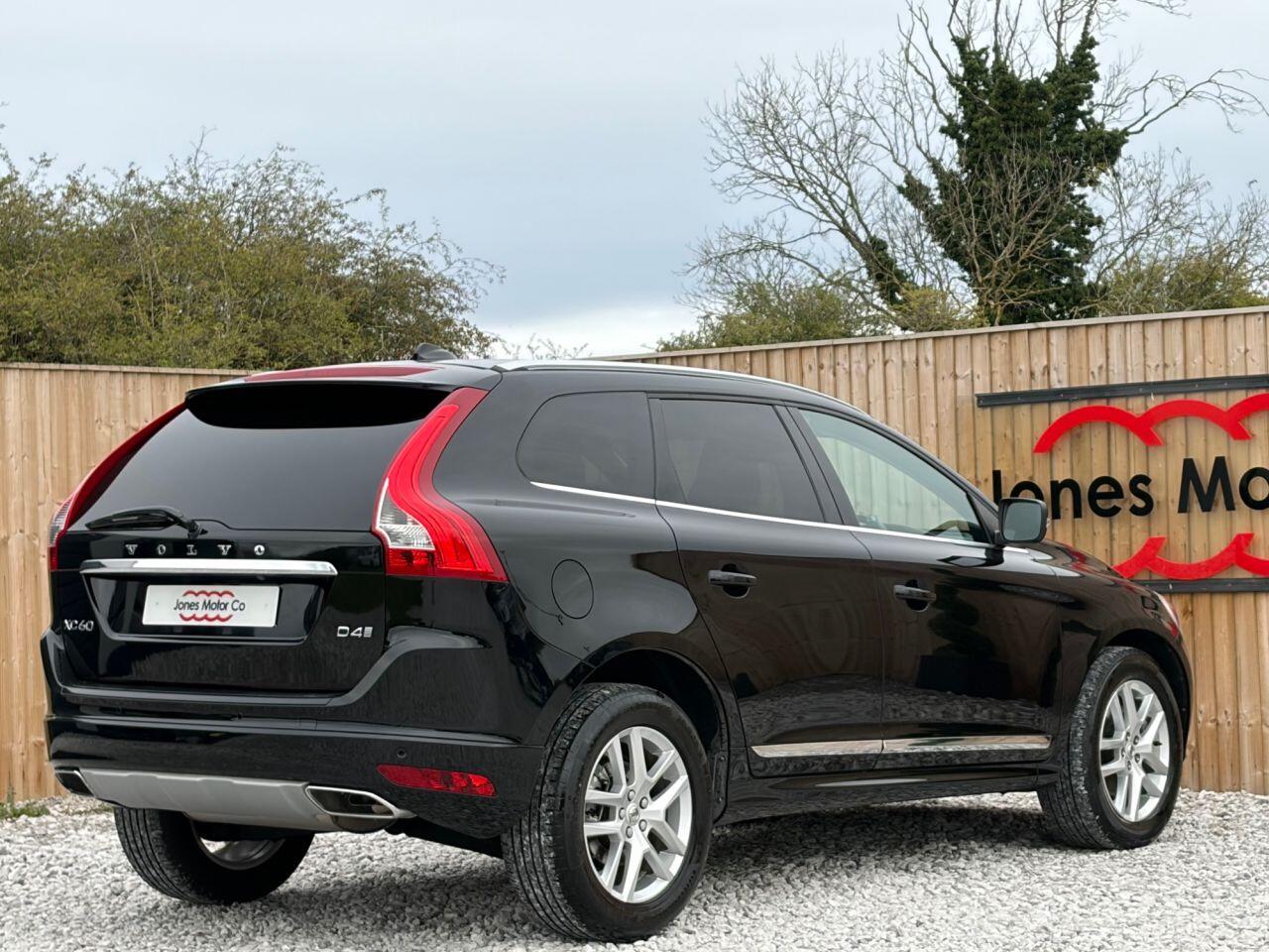 Volvo XC60 view 10
