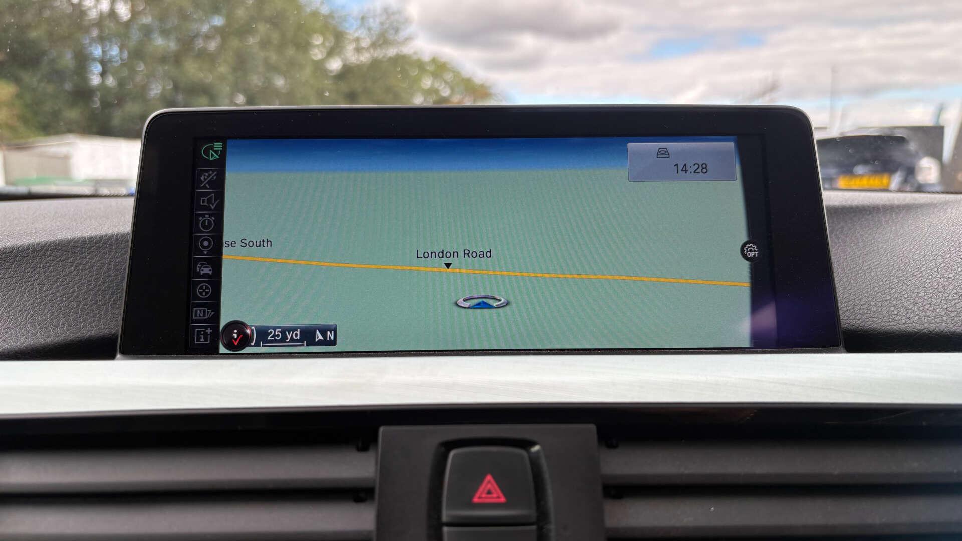 BMW 4 Series view 26