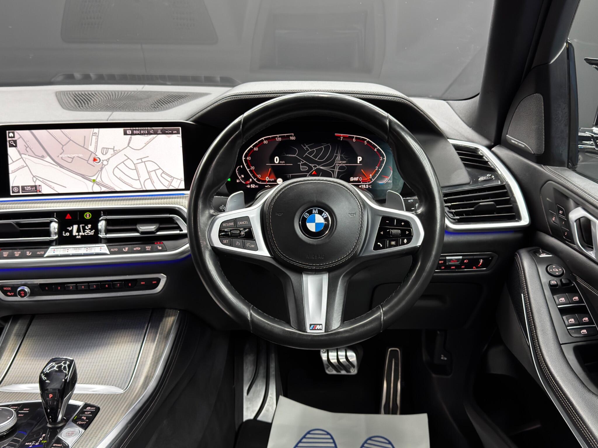 BMW X5 view 19