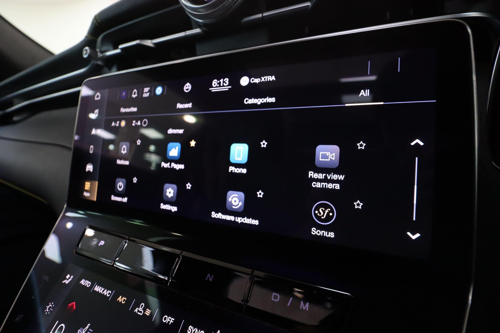 Maserati Grecale view 40