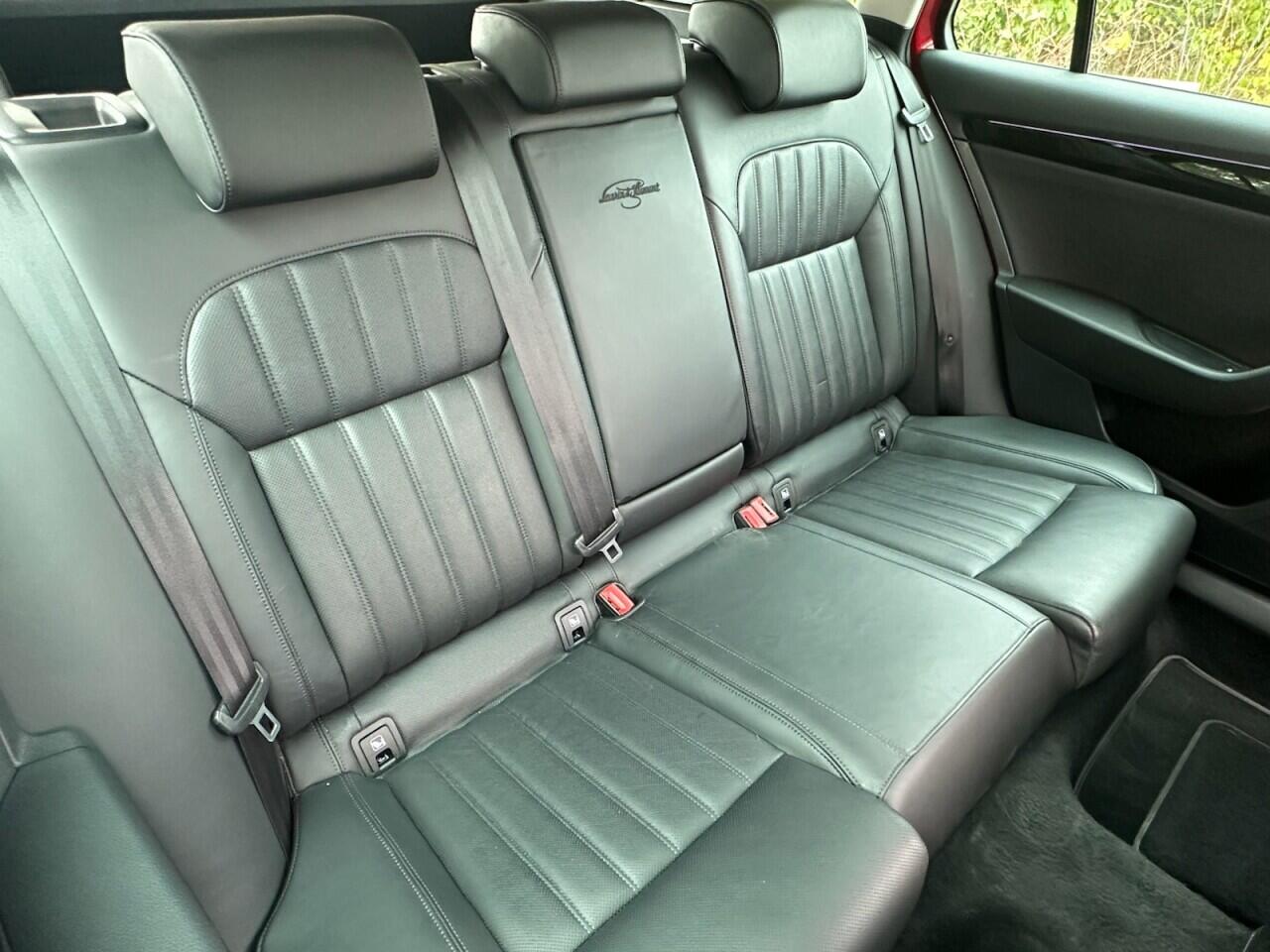 Skoda Superb view 22