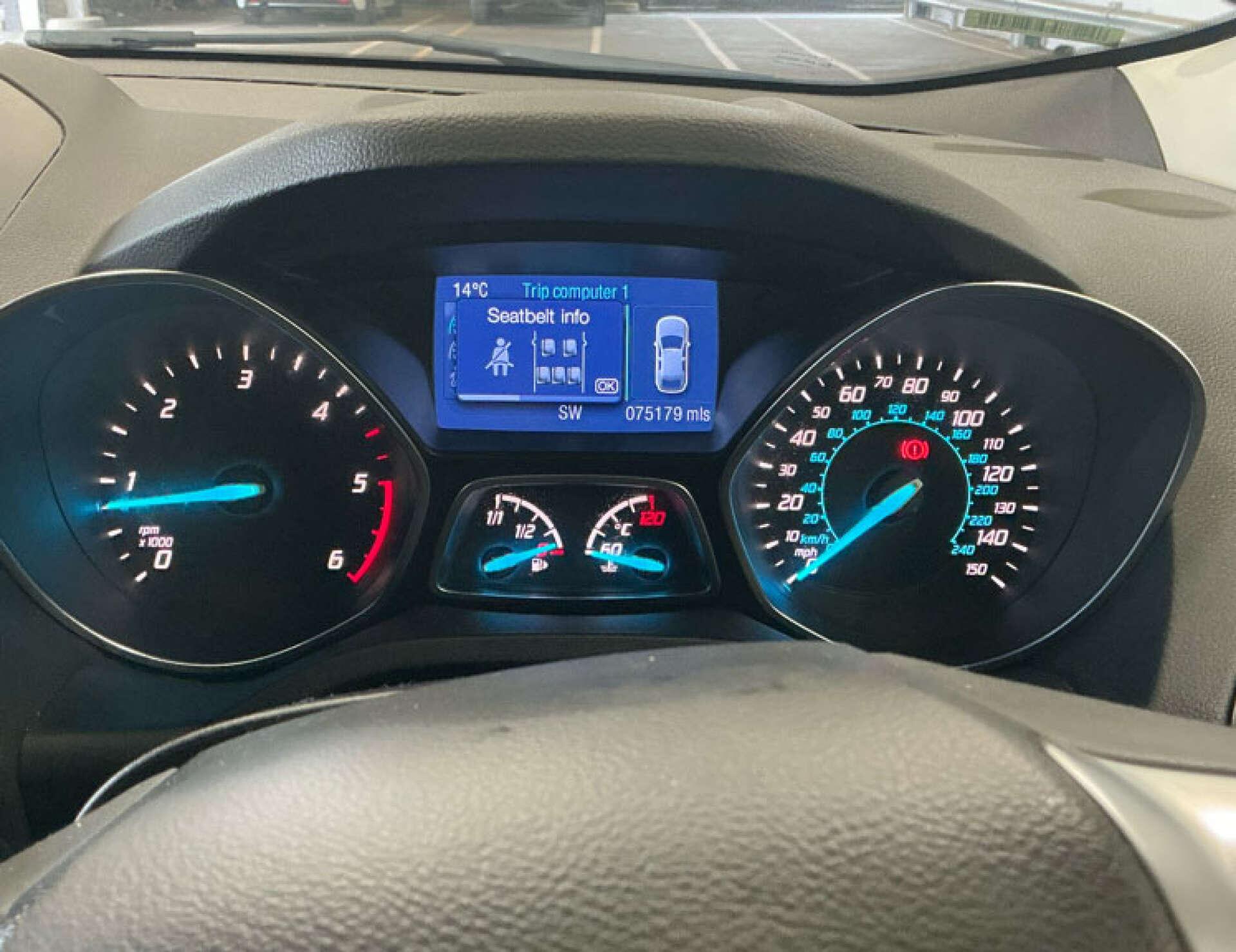 Ford Kuga view 6