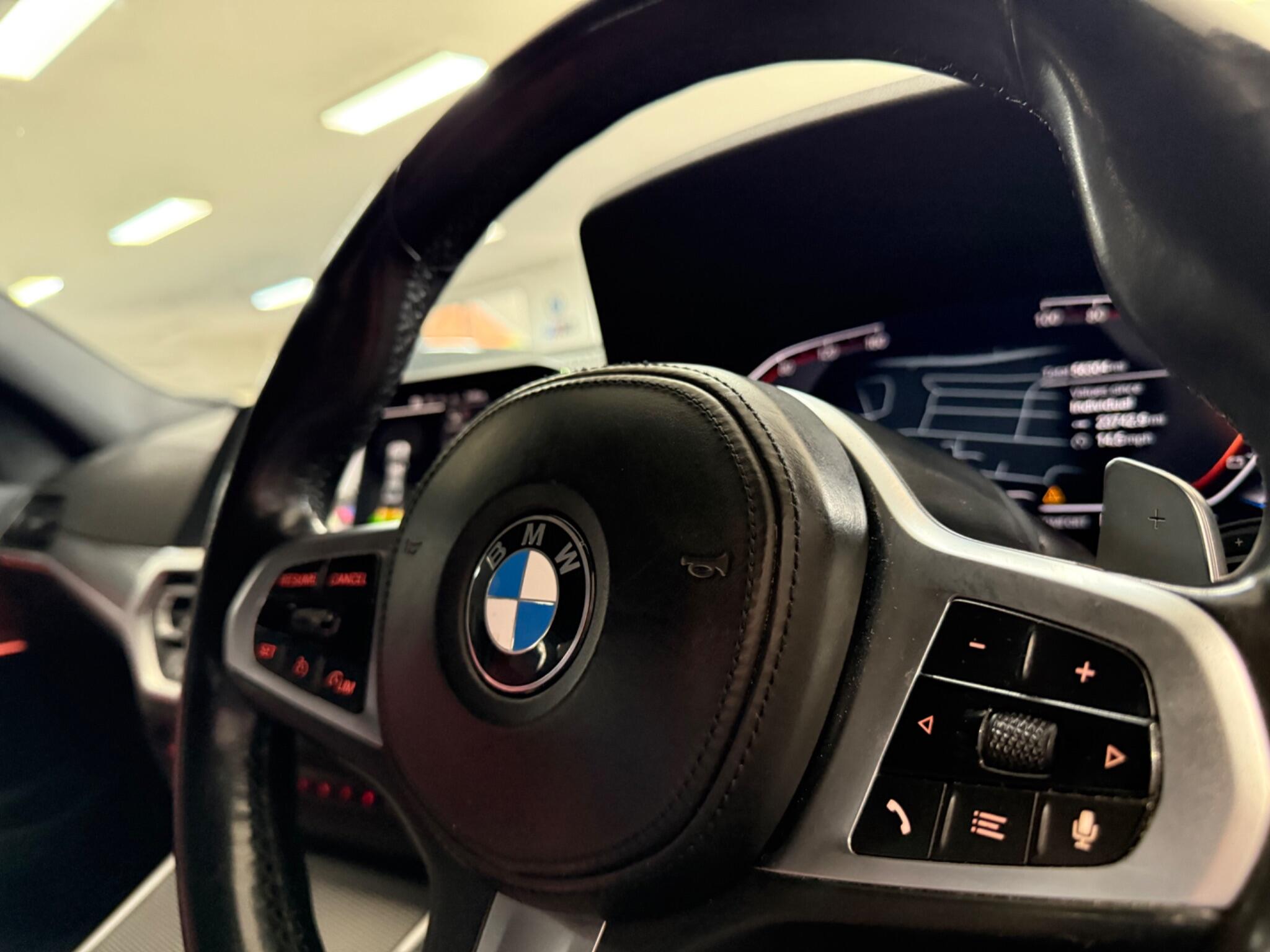 BMW 3 Series view 28