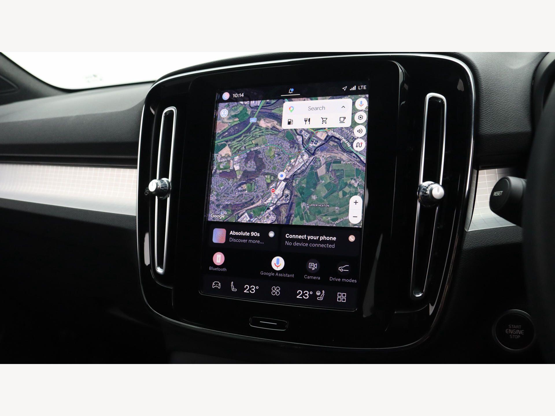 Volvo XC40 view 32