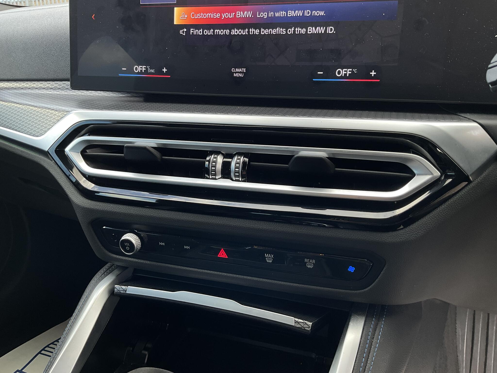 BMW I4 view 34