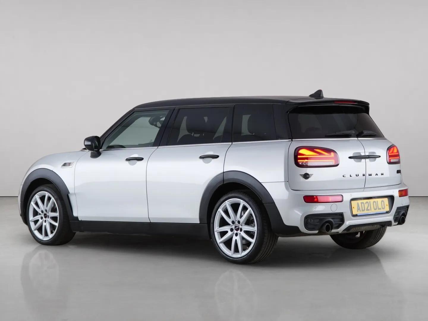 Mini Clubman view 6