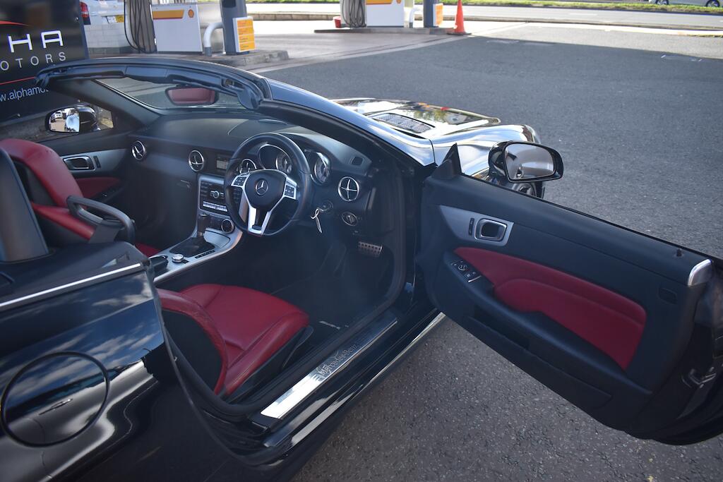Mercedes-Benz SLK view 24