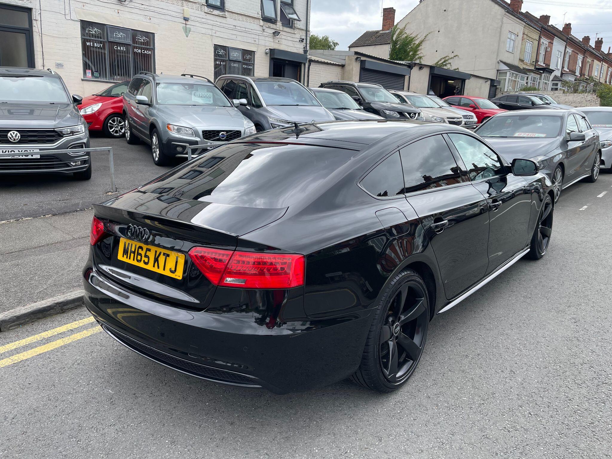 Audi A5 view 12