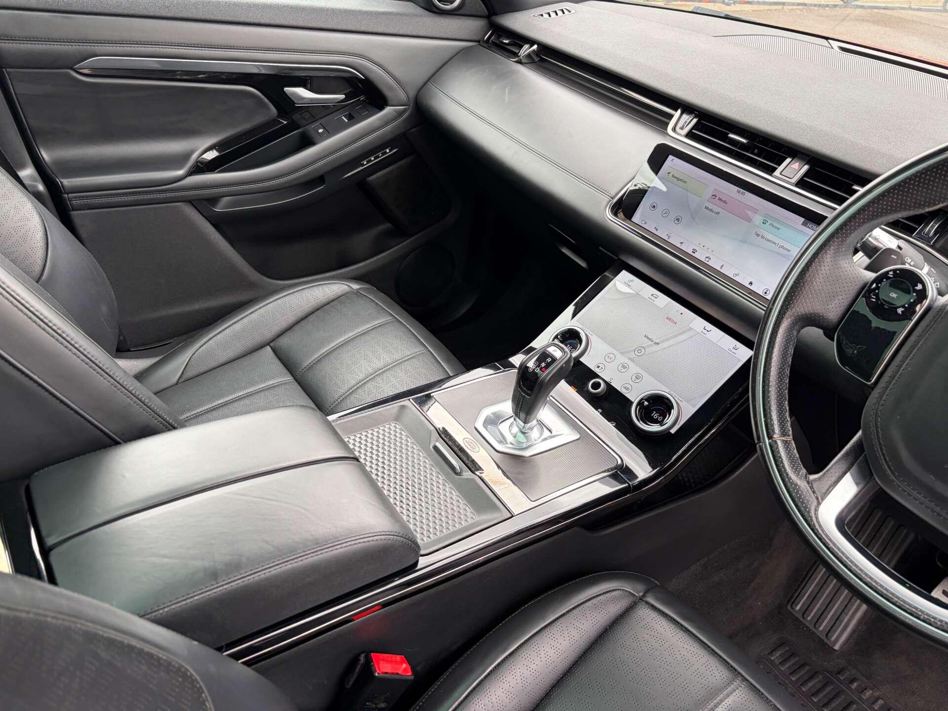 Land Rover Range Rover Evoque view 42