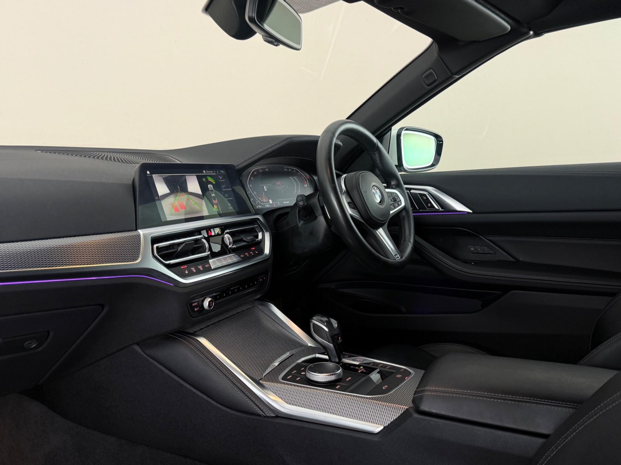 BMW 4 Series view 14