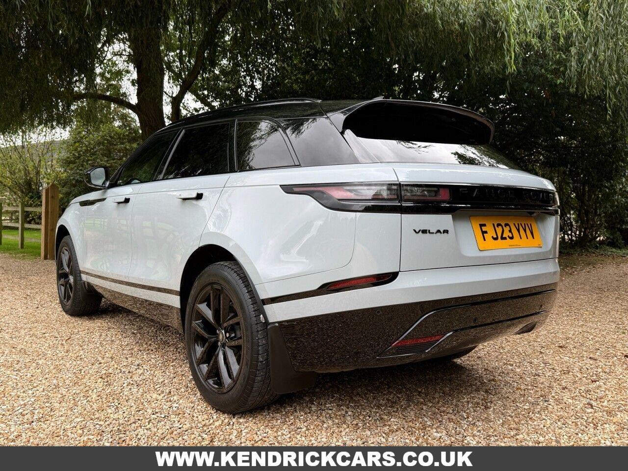 Land Rover Range Rover Velar view 2