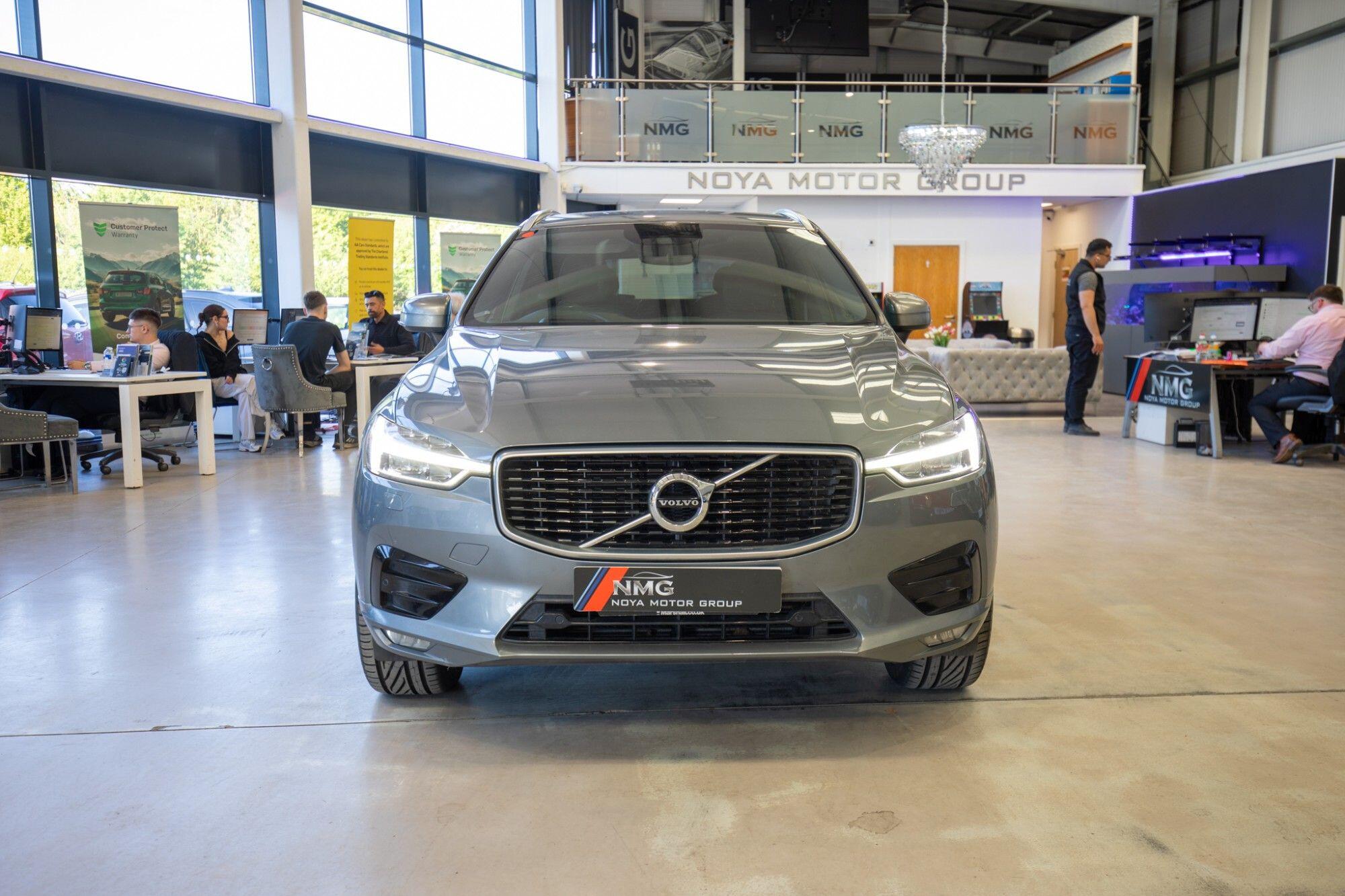 Volvo XC60 view 10