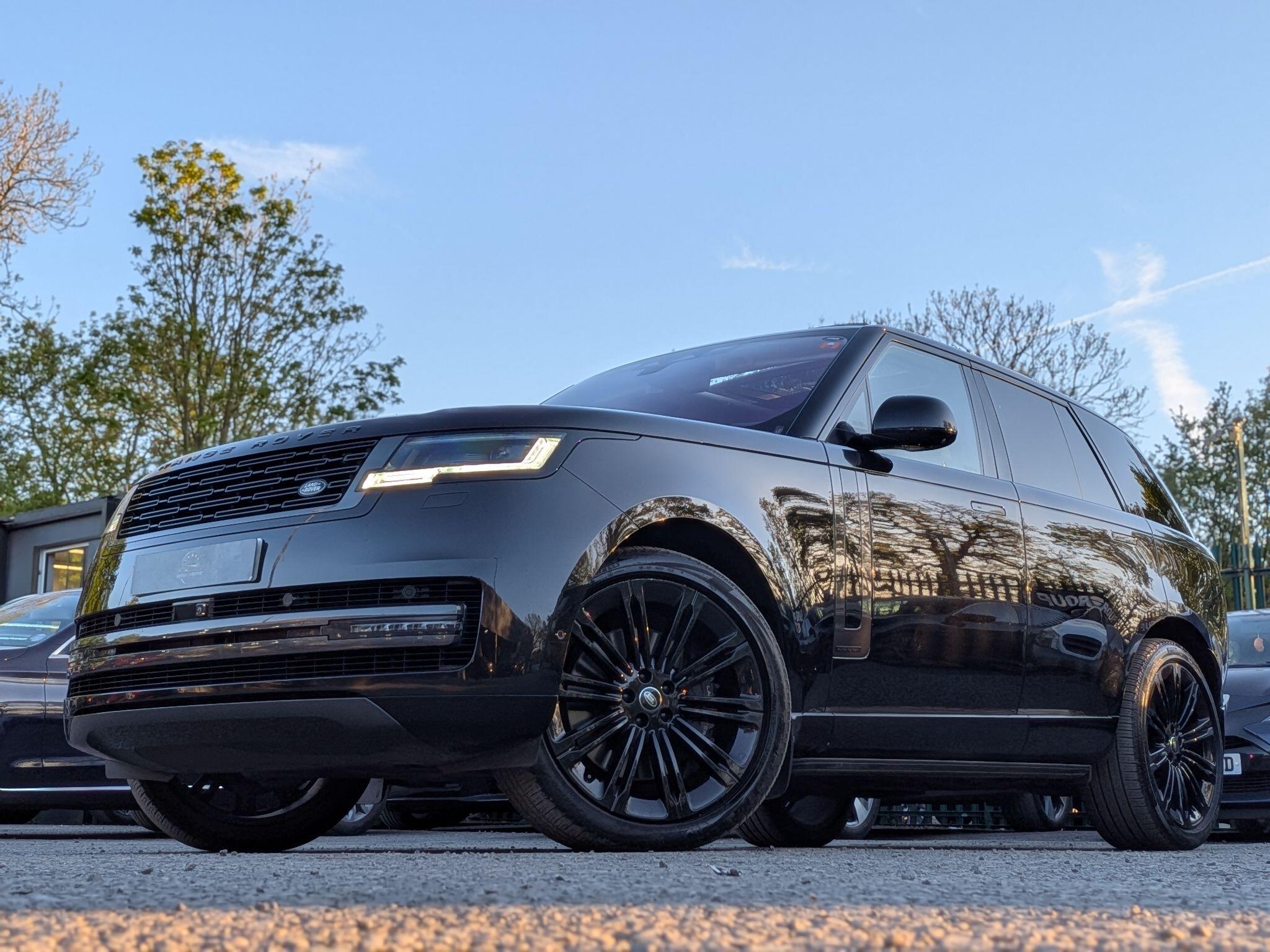 Land Rover Range Rover view 6