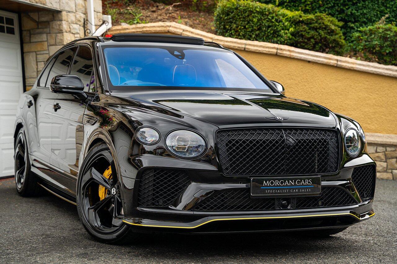 Bentley Bentayga view 38
