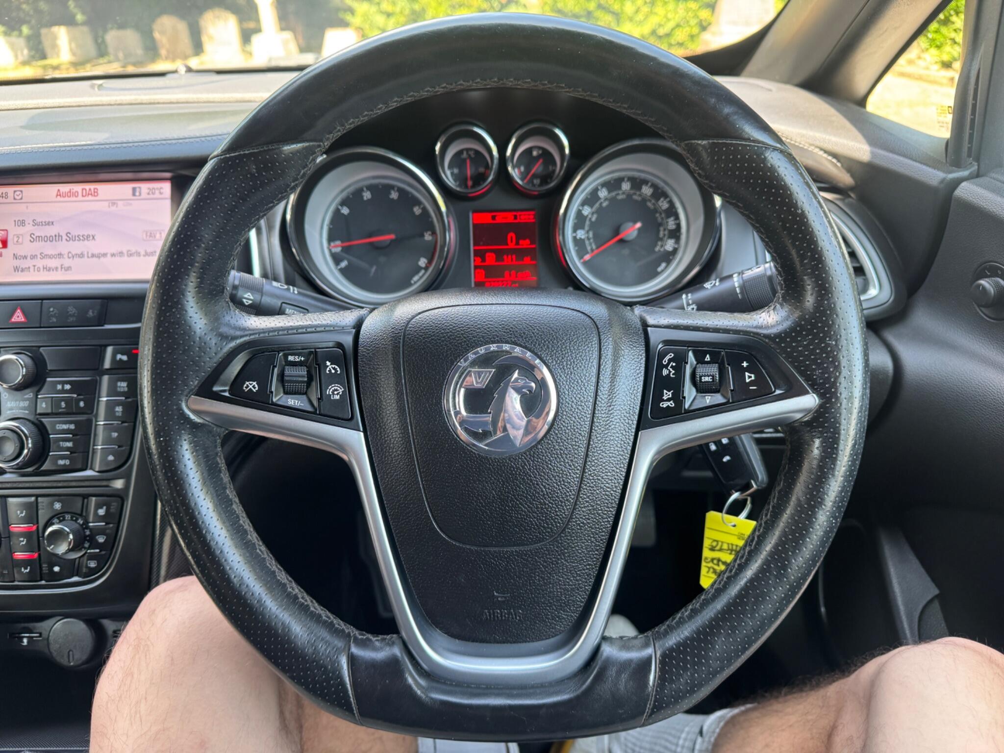 Vauxhall Cascada view 59