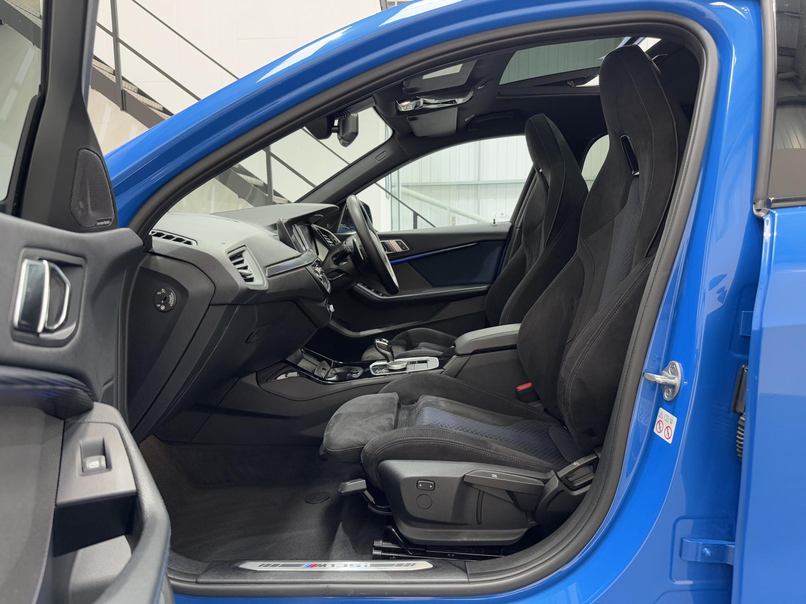 BMW 1 Series view 56