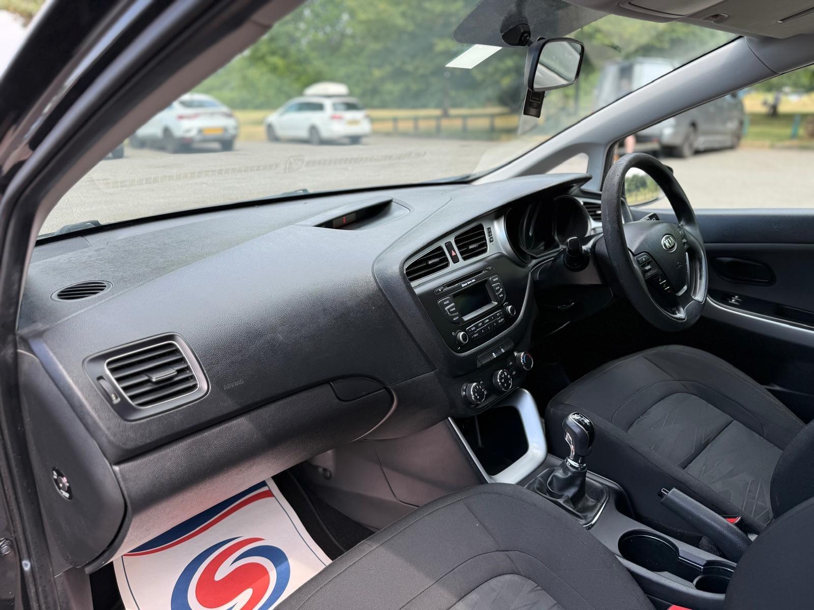 Kia Ceed view 24