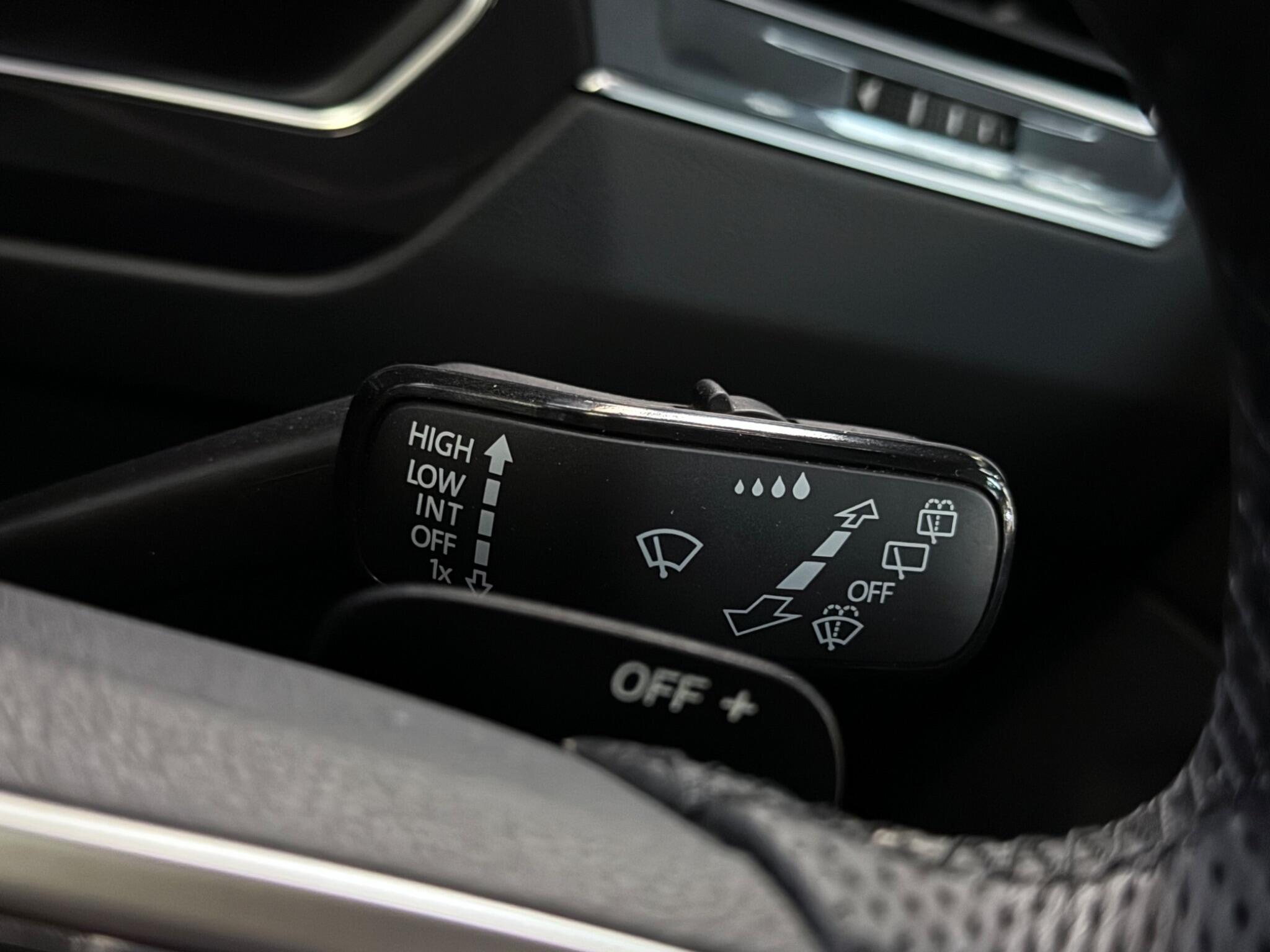 Volkswagen Tiguan view 18