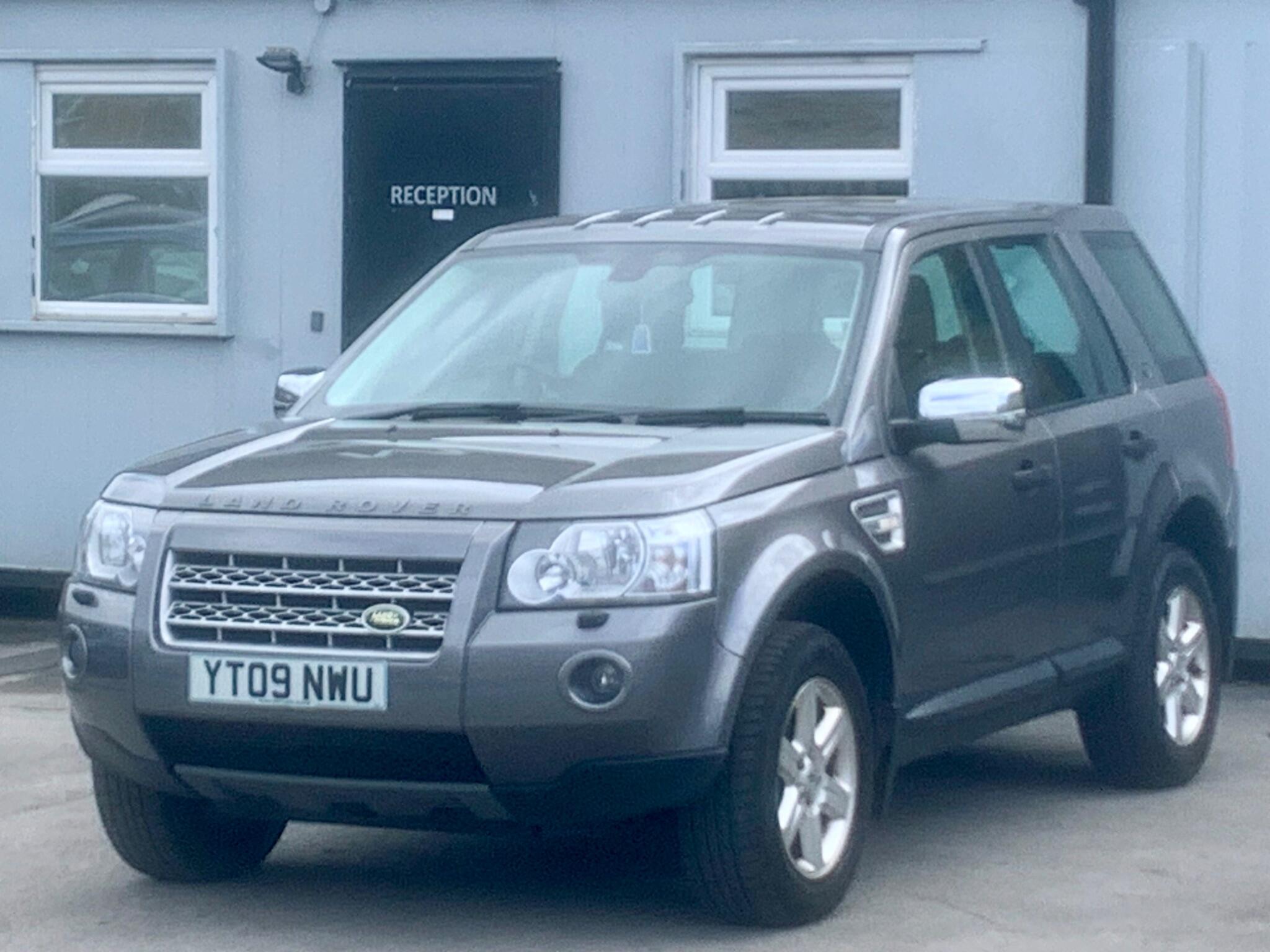 Land Rover Freelander 2 view 4