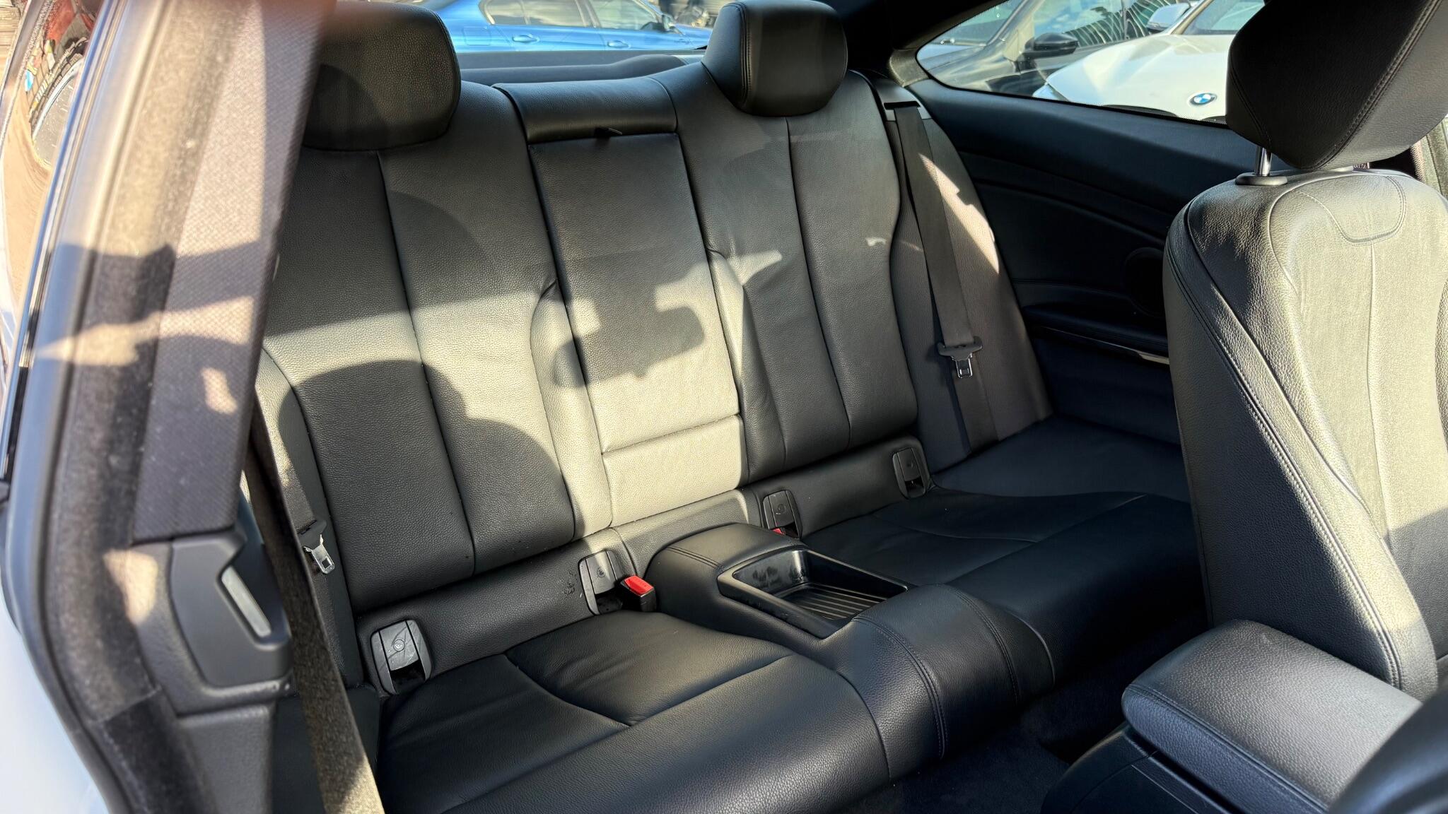 BMW 4 Series view 25