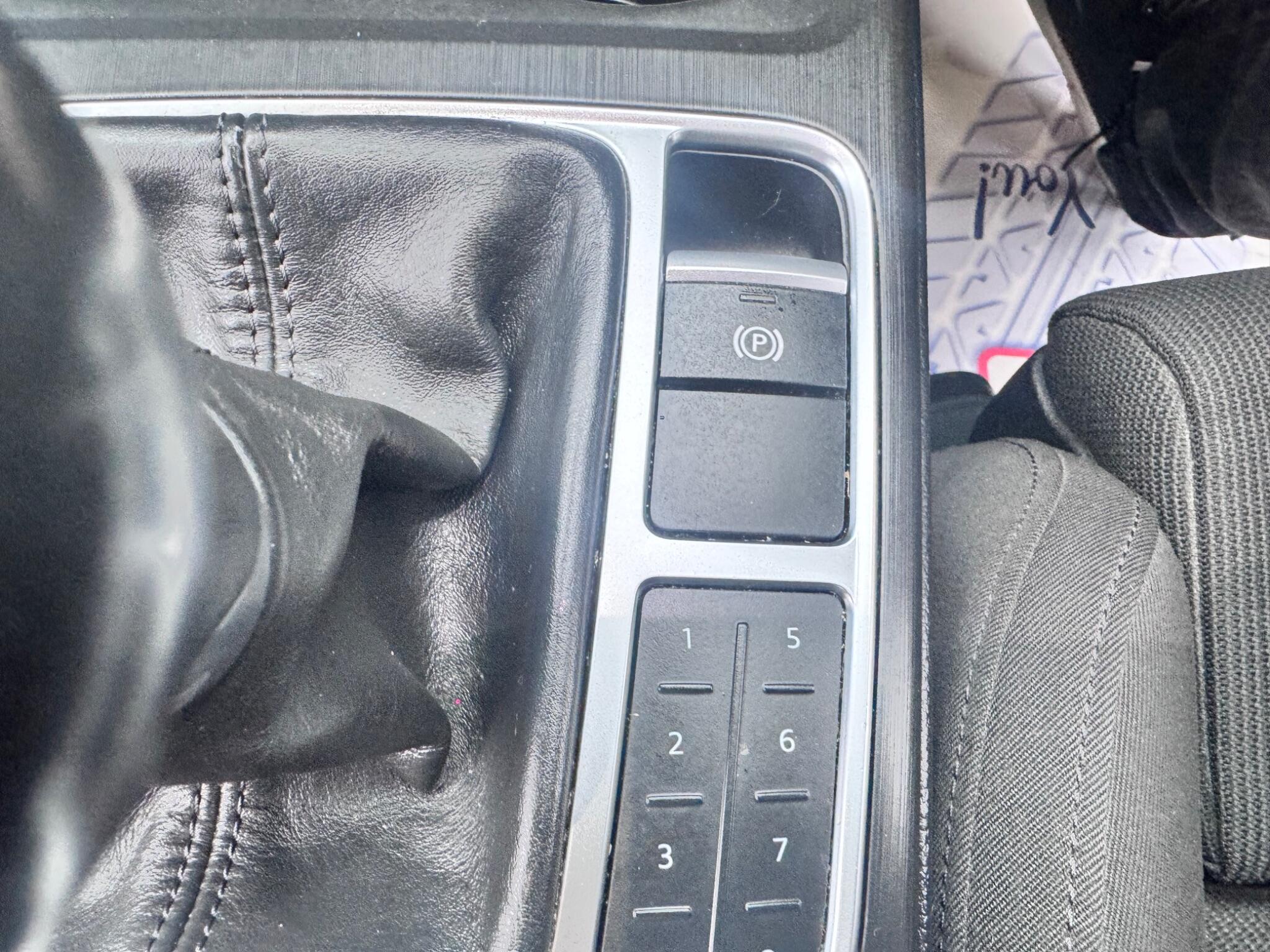 Audi A4 view 35