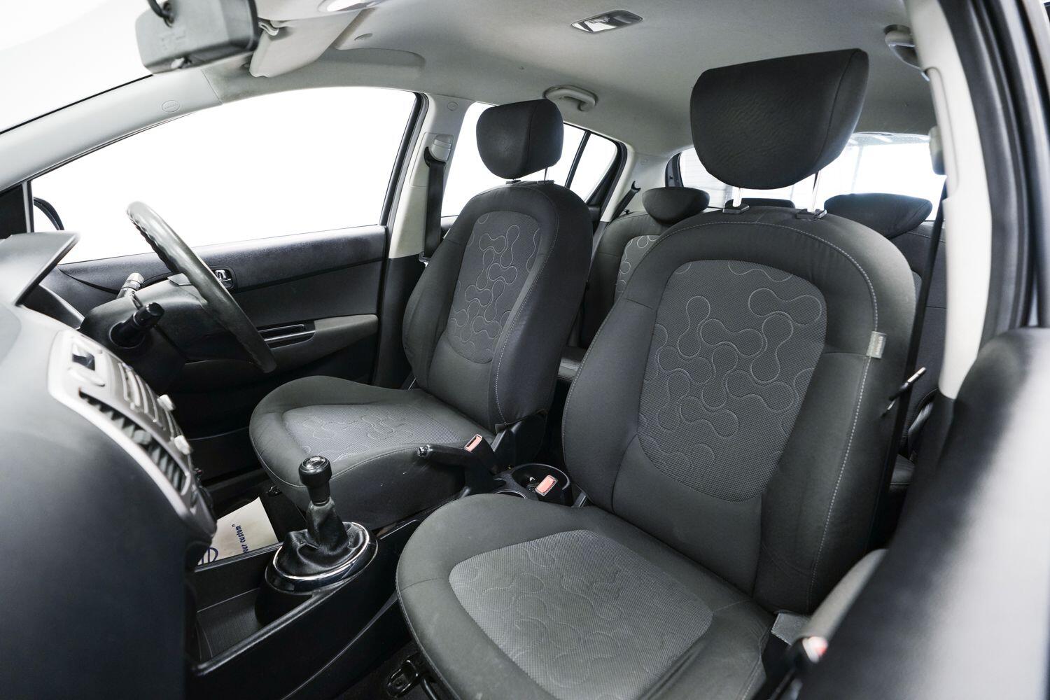 Hyundai I20 view 23