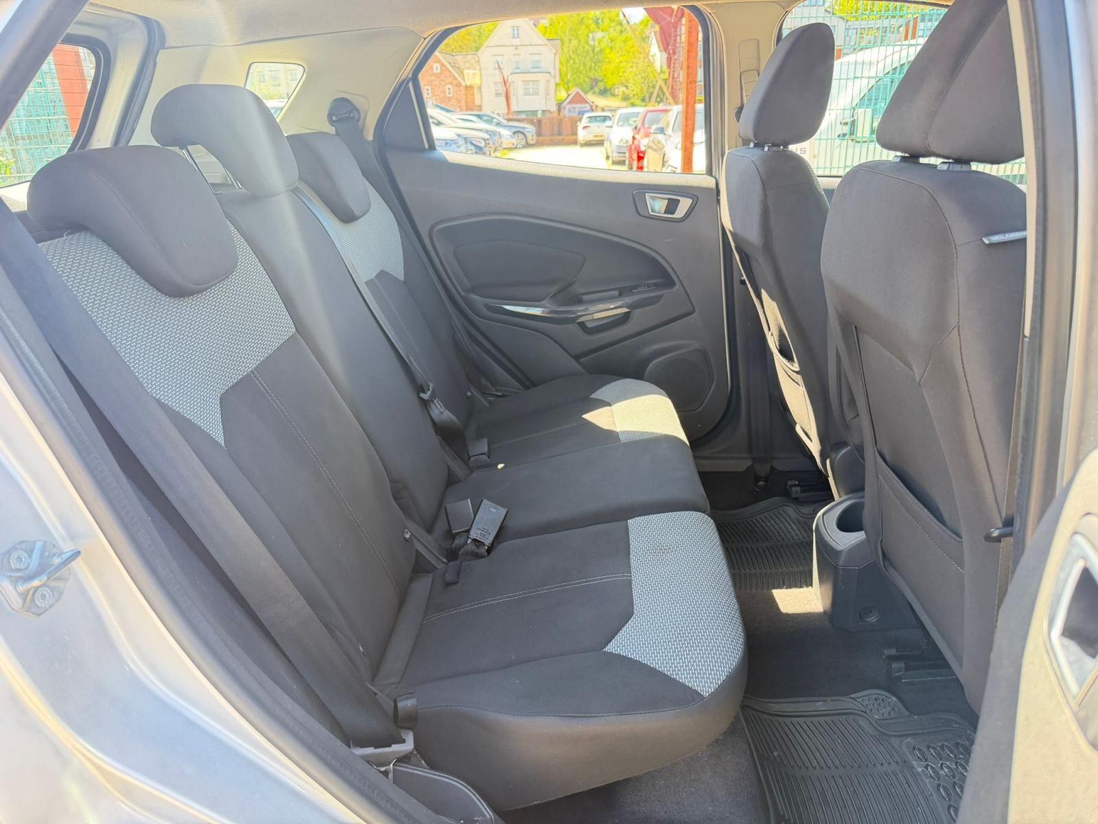 Ford Ecosport view 13