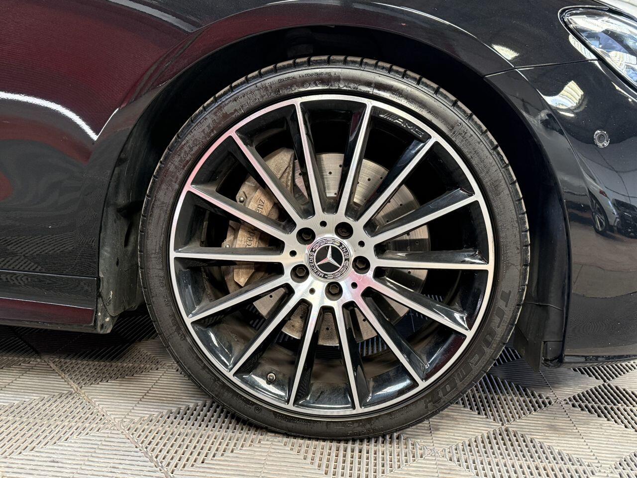 Mercedes-Benz E Class view 18