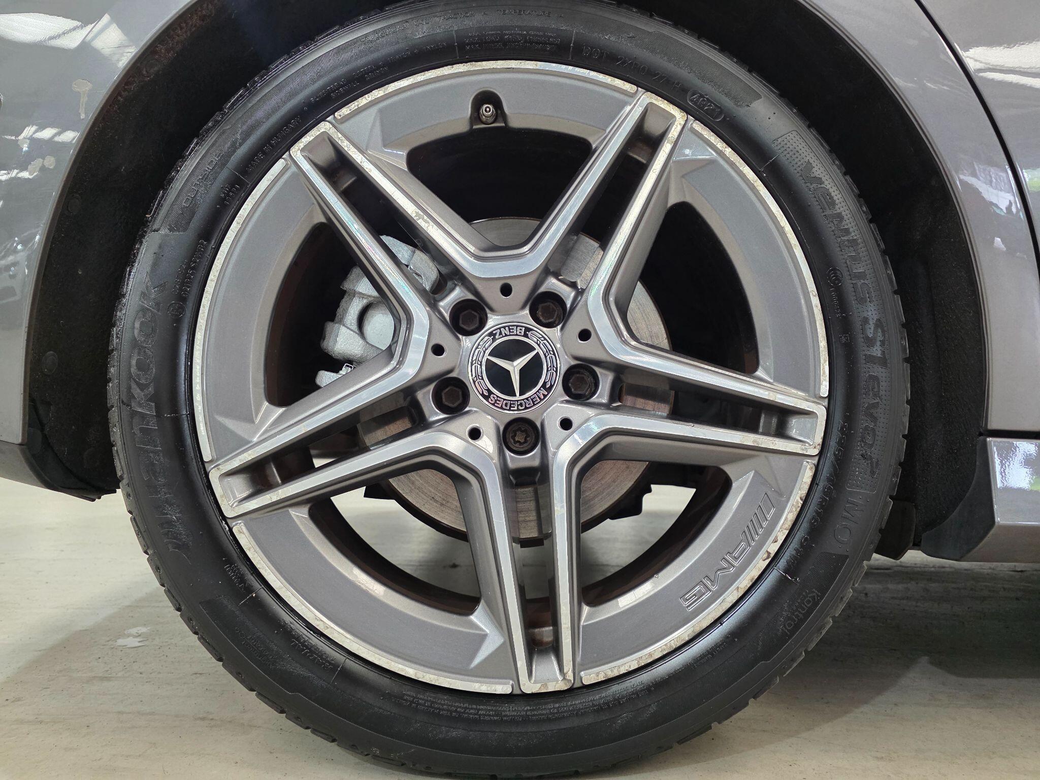Mercedes-Benz A Class view 28