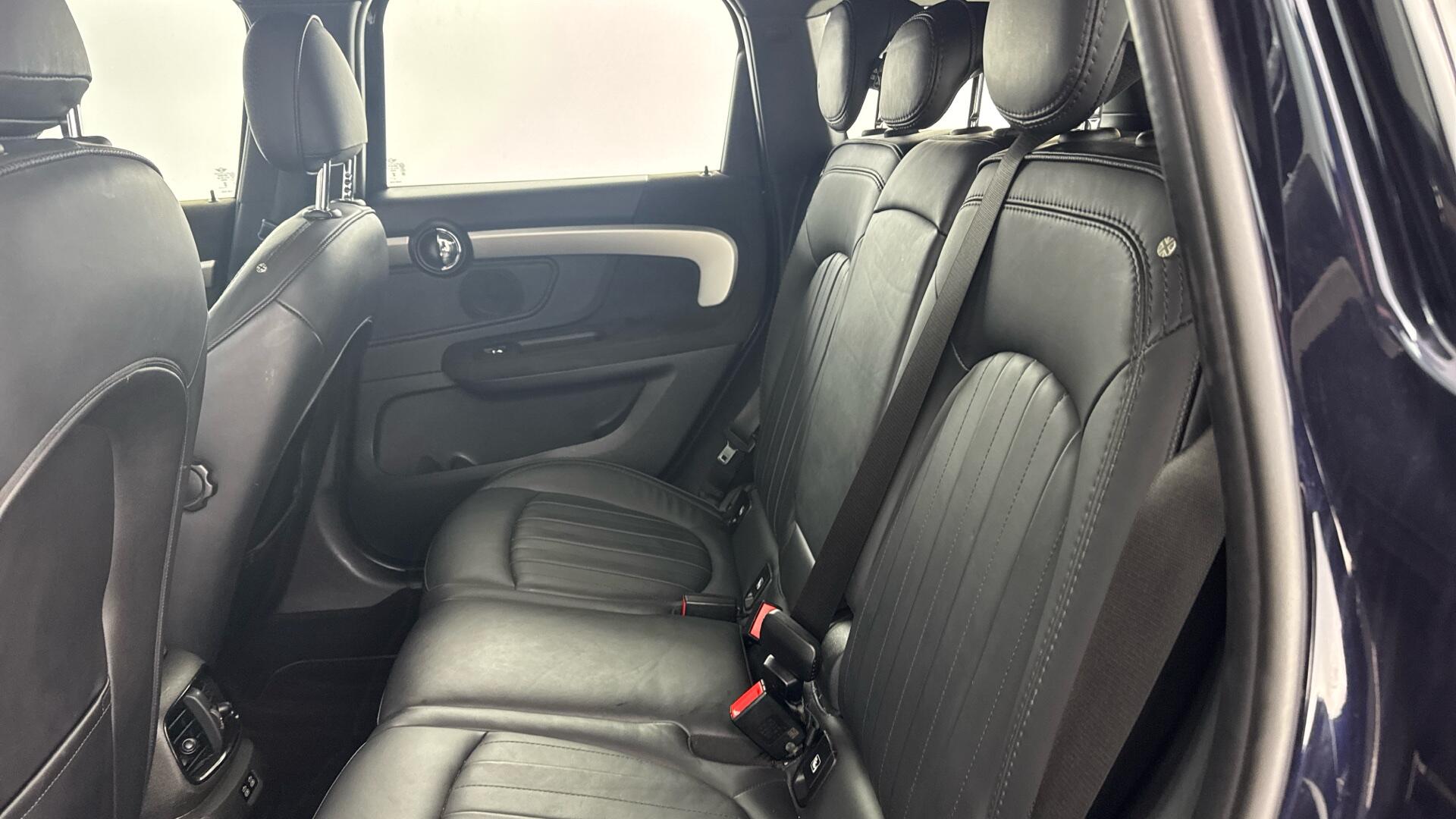 MINI Countryman view 14