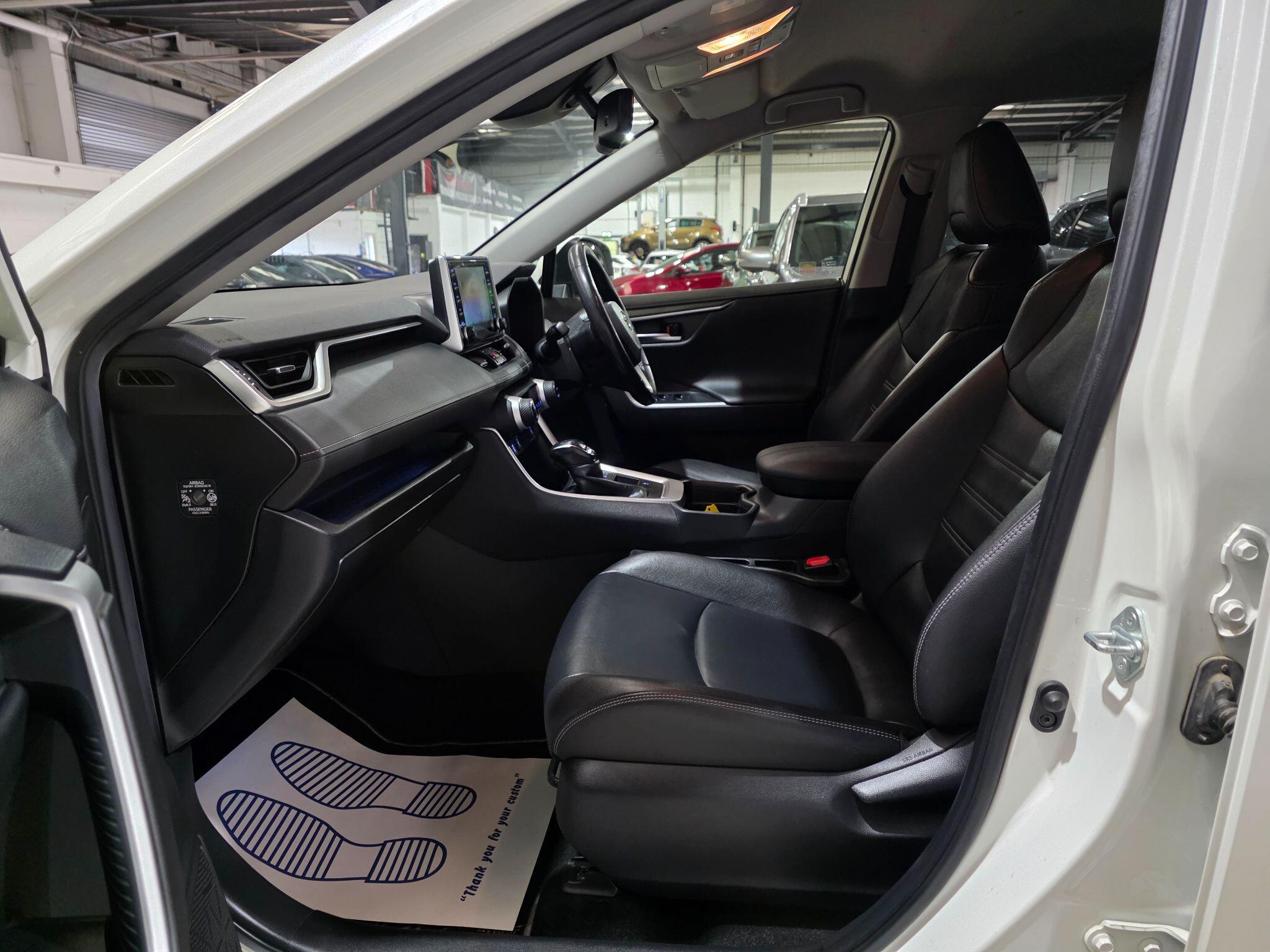 Toyota Rav4 view 27